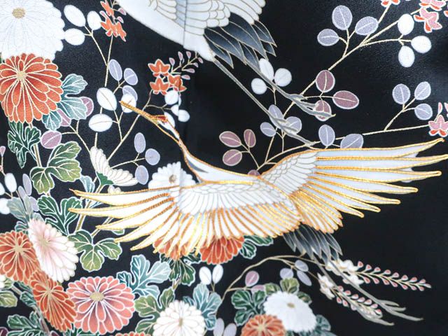 一輝堂】リサイクル着物 黒留袖 金彩 金駒刺繍 鶴 紋 比翼仕立て