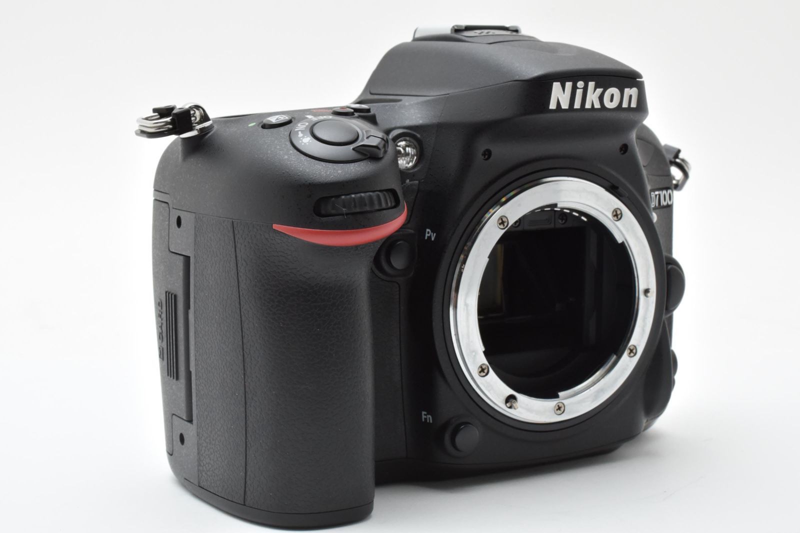 ニコン　Nikon D7100 ボディ 　777 516YwLtiTRL._UF894,1000_QL80_.jpg