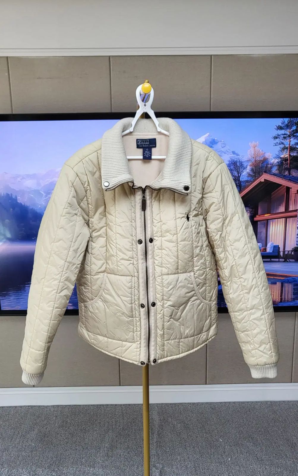 ベージュ キルティング ダウンジャケット フリークスストア×タイオン