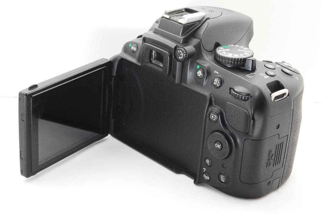 ❤少ないシャッター数 Nikon D5100 一眼レフ スマホ転送 ニコン ❤シャッター数新品級 Nikon D5200 一眼レフ スマホ転送 ニコン