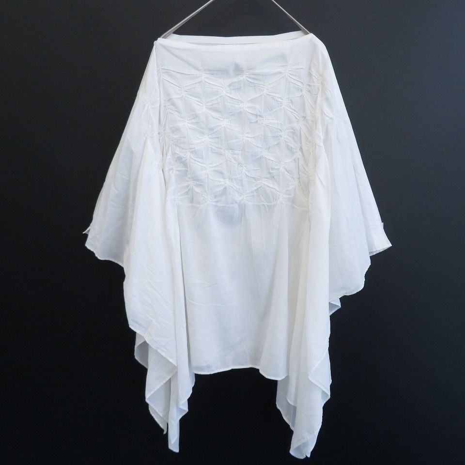 [人気•美品]ISSY MIYAKE ポンチョ風トップス イッセイミヤケ ISSEYMIYAKE ポンチョ風 ブラウス プルオーバー 897077