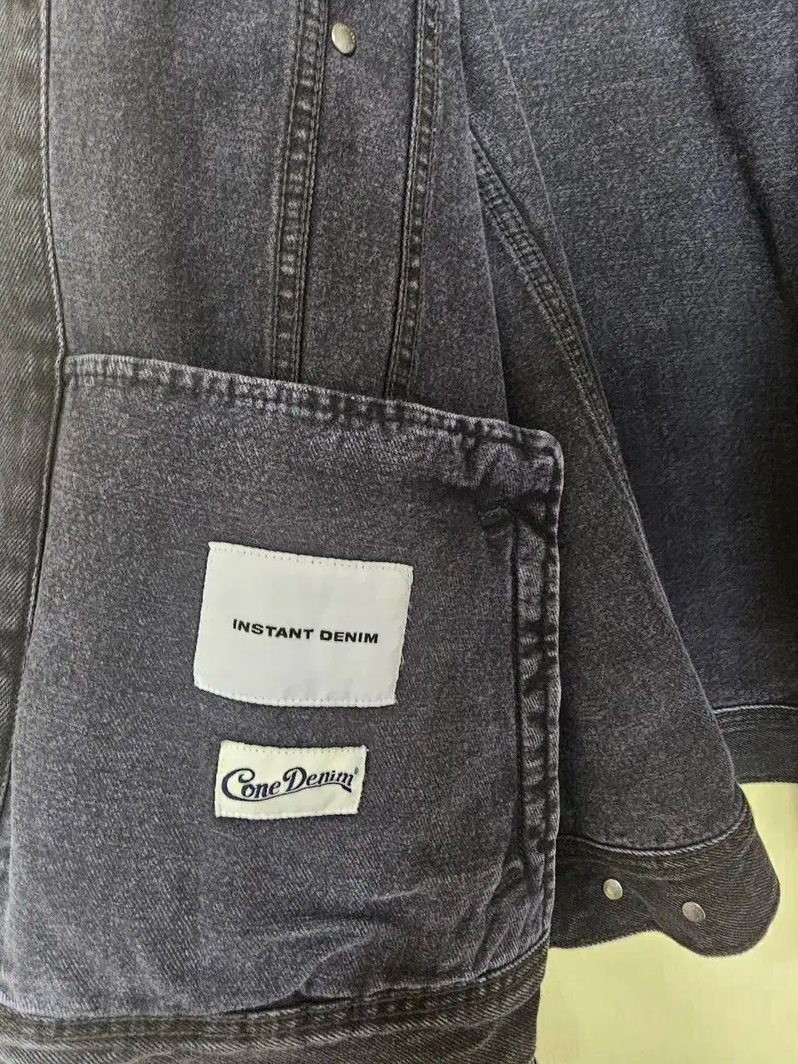 BRANDED 5004