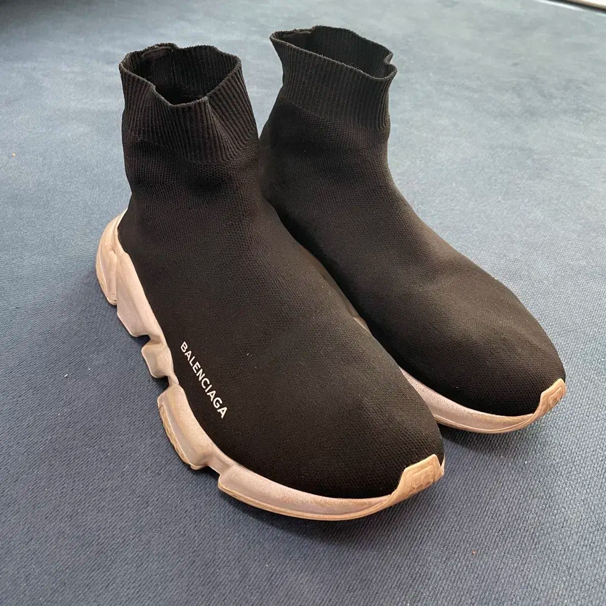 新品 BALENCIAGA スピードトレーナー 41 Balenciaga スピード 