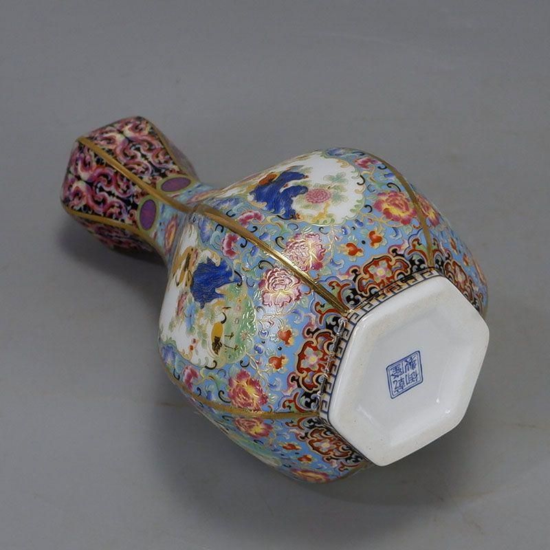 琺瑯彩蒔絵窓花鳥蒜頭瓶 景徳鎮 陶磁器 装飾品 現代工芸品 美術品 置物 琺瑯彩蒔絵窓花鳥蒜頭瓶 景徳鎮 陶磁器 装飾品 現代工芸品 美術