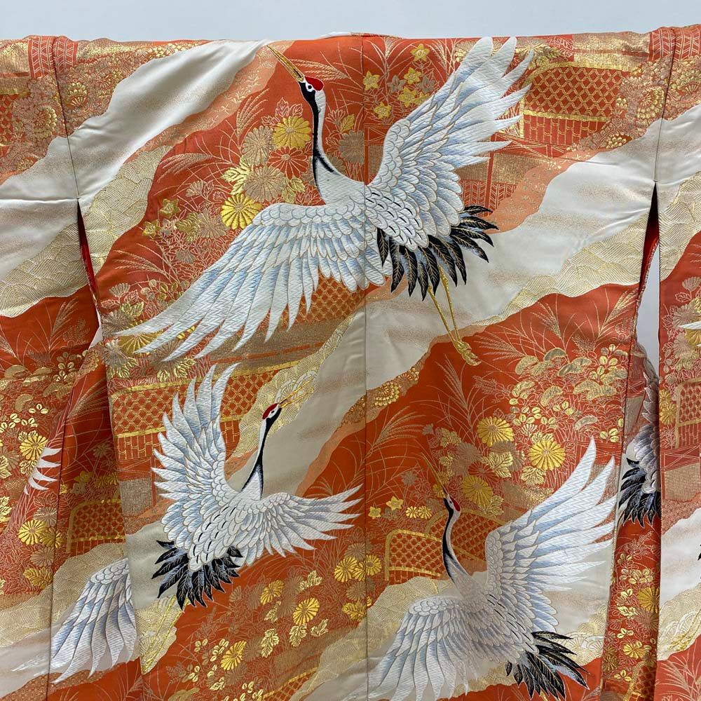 色打掛 正絹 鶴 刺繍 オレンジ 白 打掛 Mサイズ 裄65 花嫁衣裳 色打掛 正絹 鶴 刺繍 オレンジ 白 打掛 Mサイズ 裄65 花嫁衣裳