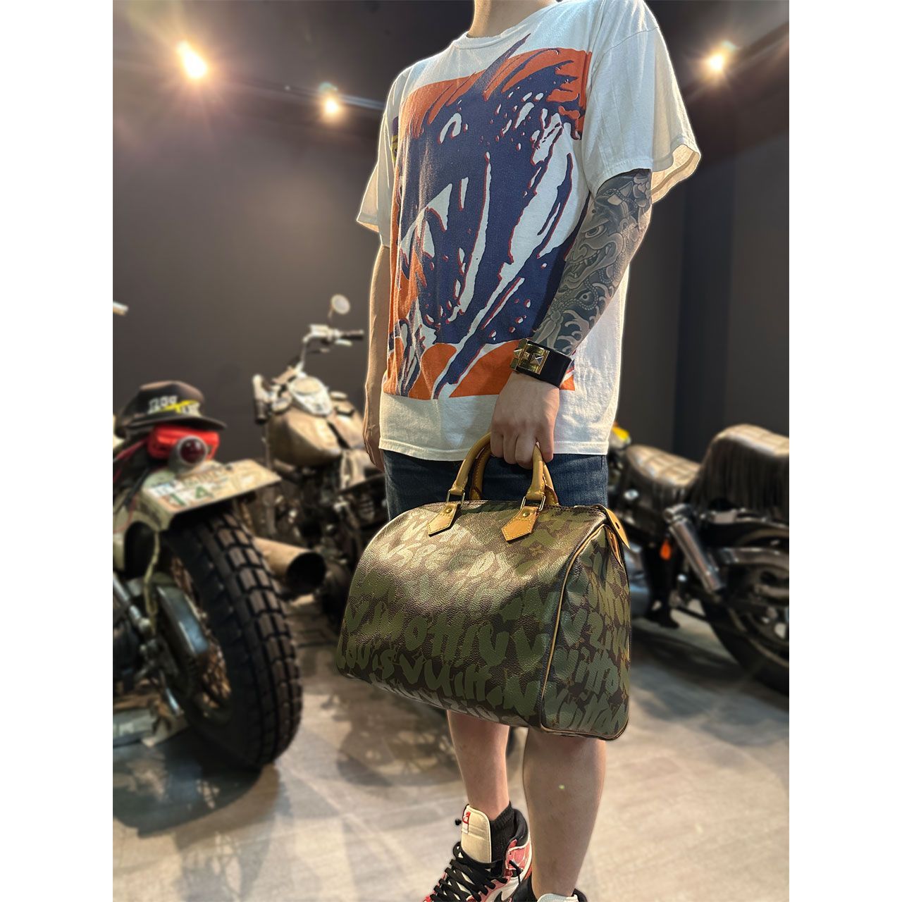 LOUIS VUITTONキーポル50 M92197 モノグラム グラフィティ LOUIS VUITTON ルイ ヴィトン モノグラム グラフィティ キーポル