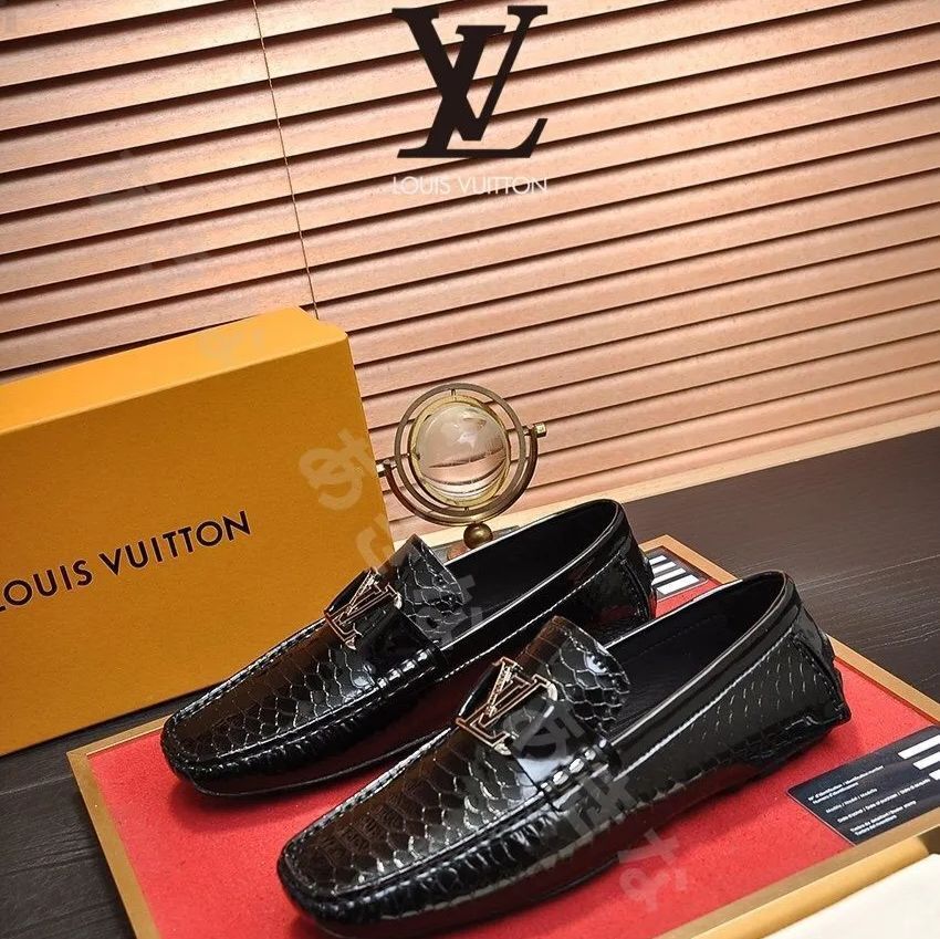 新品未使用ルイヴィトンLOUIS VUITTON メンズトレンドカジュアル豆靴 ブラック