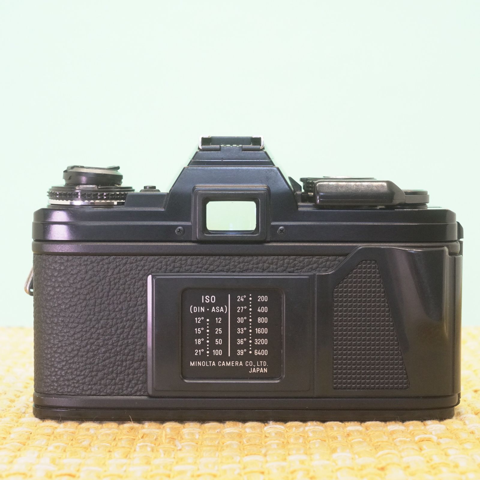完動品◎MINOLTA ミノルタ New X-700 ボディ フィルムカメラ30-