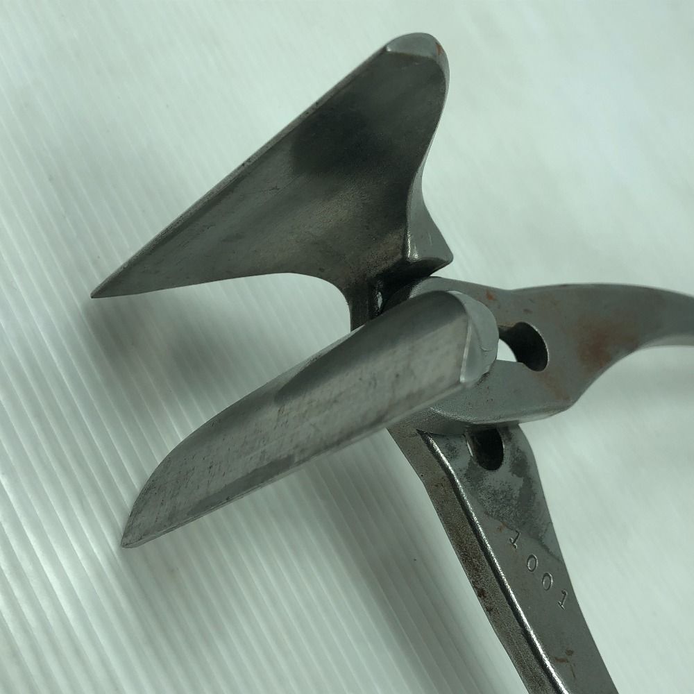 ハンドツール 板金つかみ