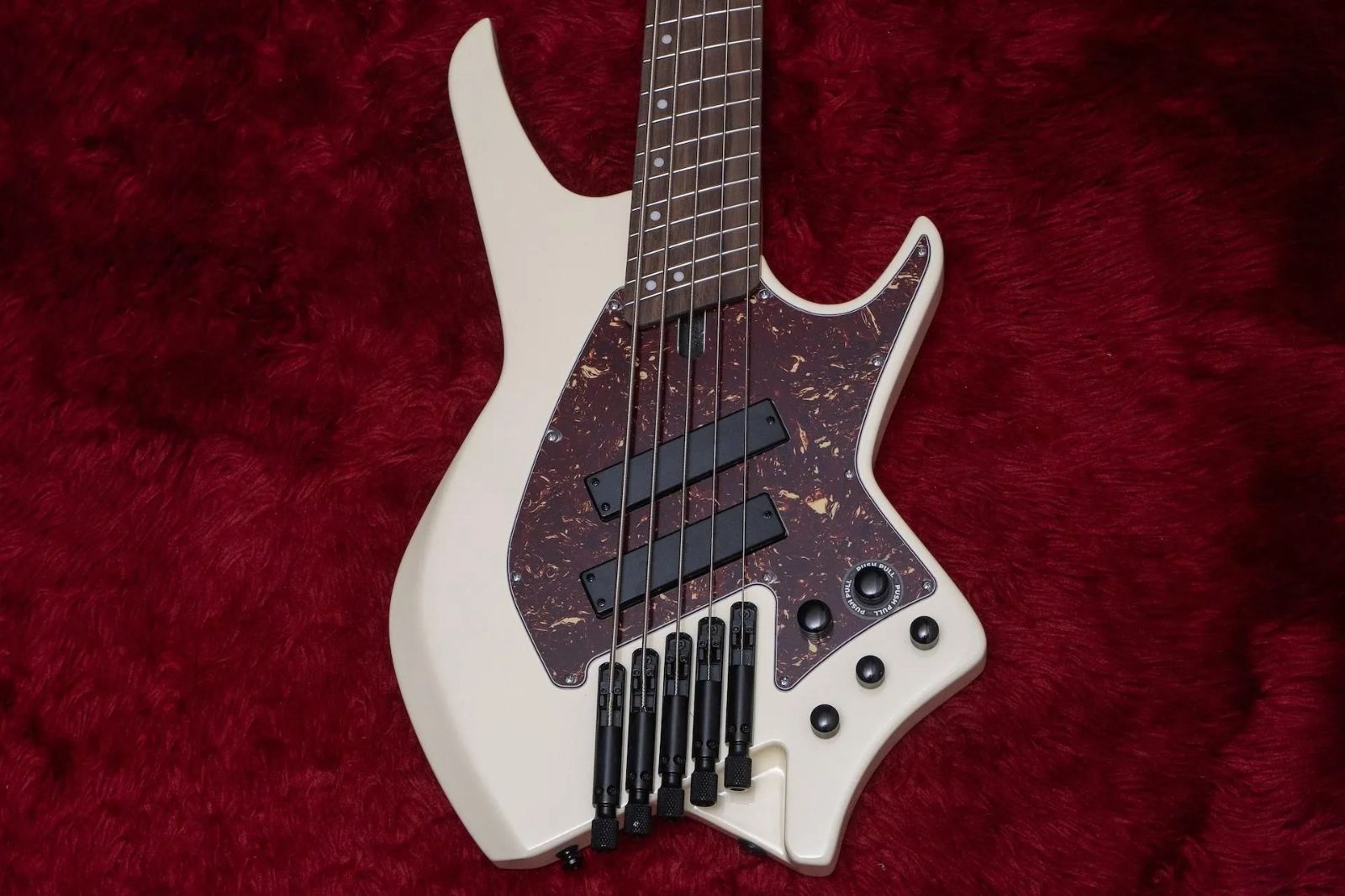 new】HEX Guitars / NB505 Ivory - メルカリ
