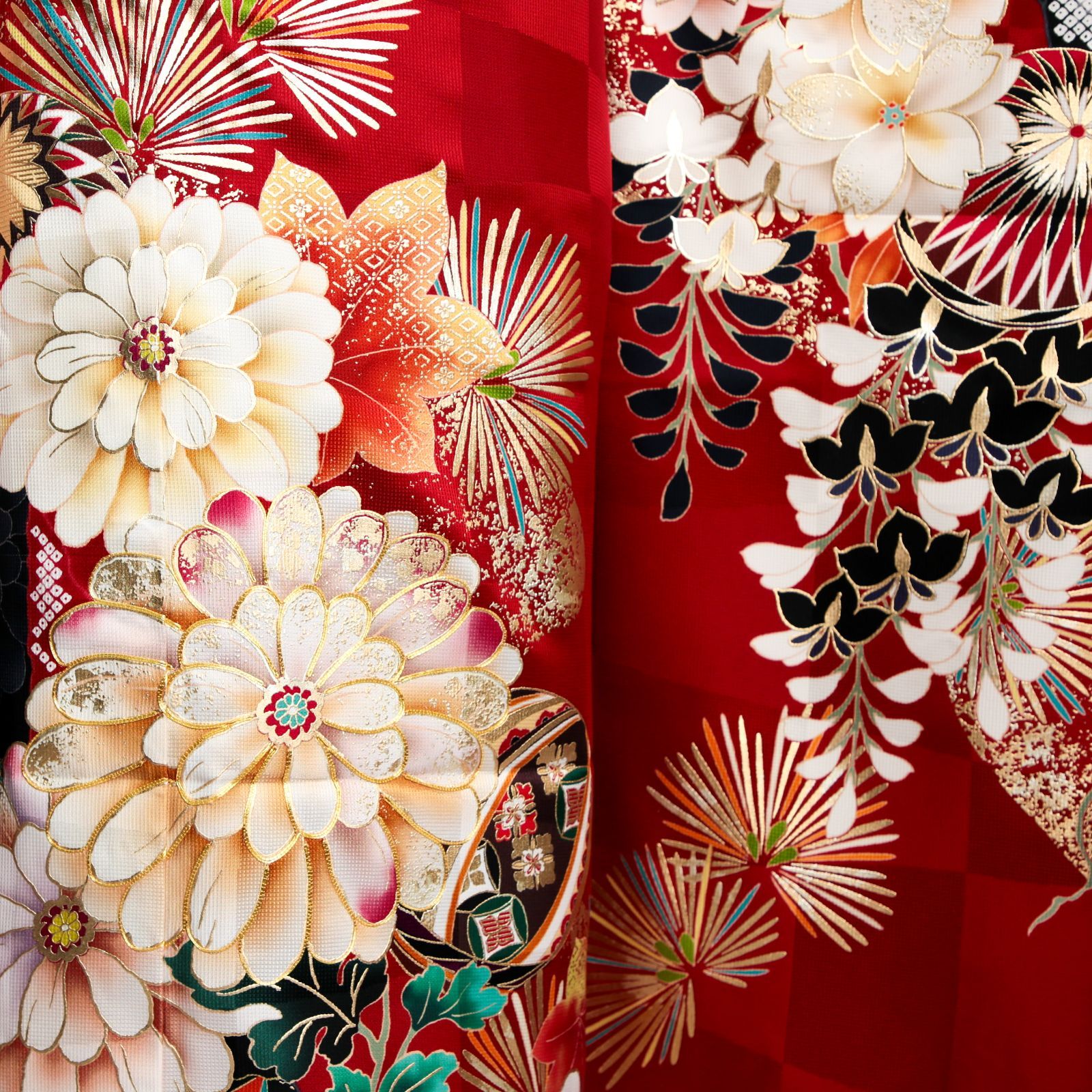 美品　藤田ニコル　美品　金彩　金駒刺繍　逸品　振袖　フルセット 振り袖 美品 地紋 花模様 金駒刺繍 金彩 逸品 振袖 フルセット 振り袖