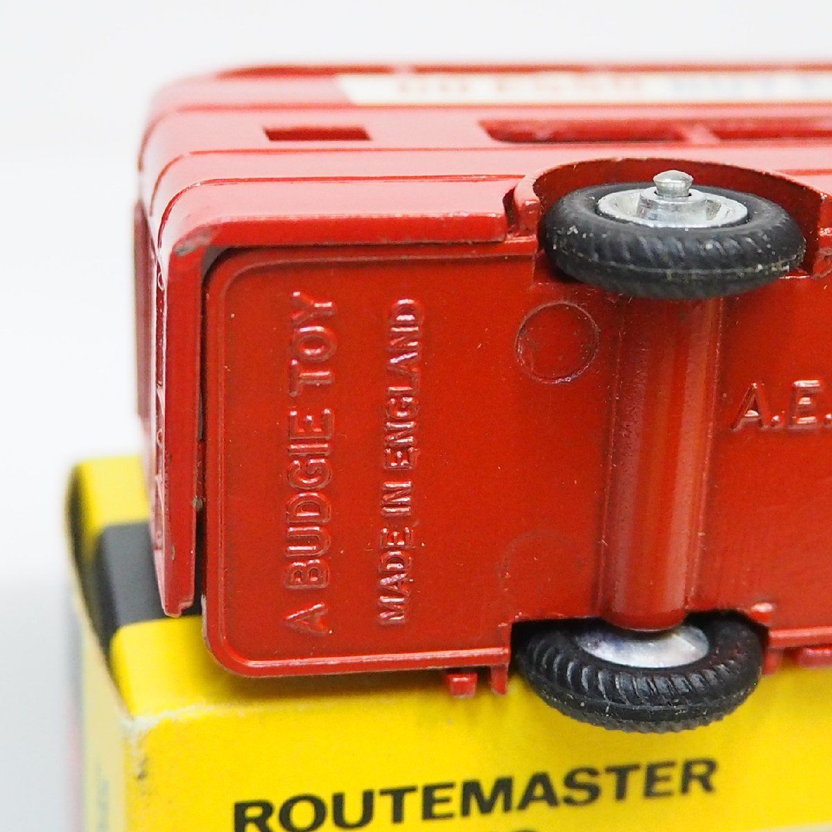 Budgie Models【ROUTEMASTER BUS 2階建ロンドンバス 赤