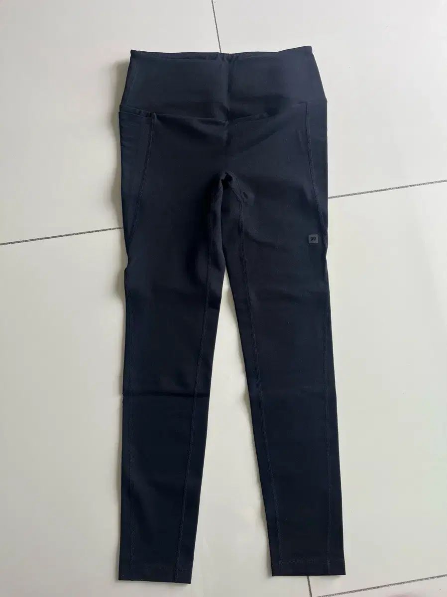 KOLON SPORT コーロンスポーツ レギンス