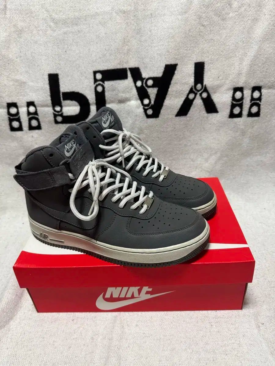 NIKE ナイキ エアフォース 1 ハイ 270