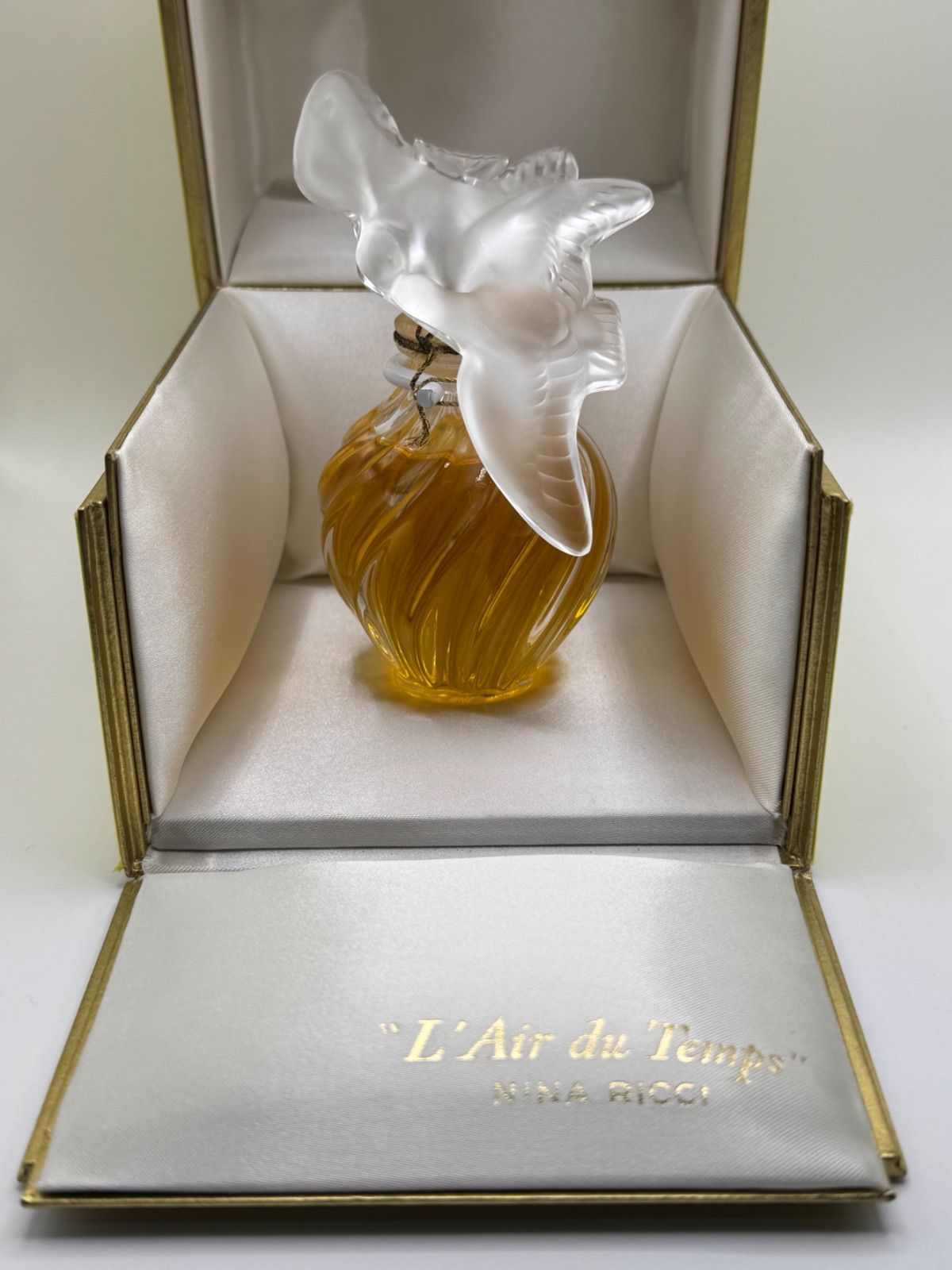 美品 未開栓 希少 ラリック 一羽鳩 ボトル ニナリッチ レールデュタン