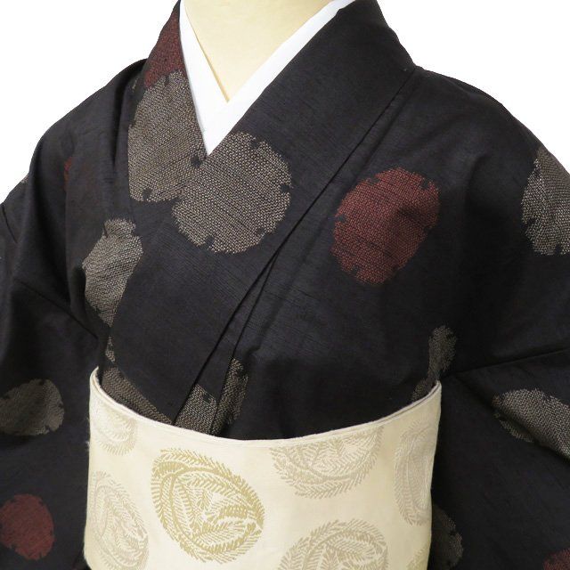 紬 着物 未使用 正絹 袷 カジュアル 雪輪模様 赤墨色 身丈174cm