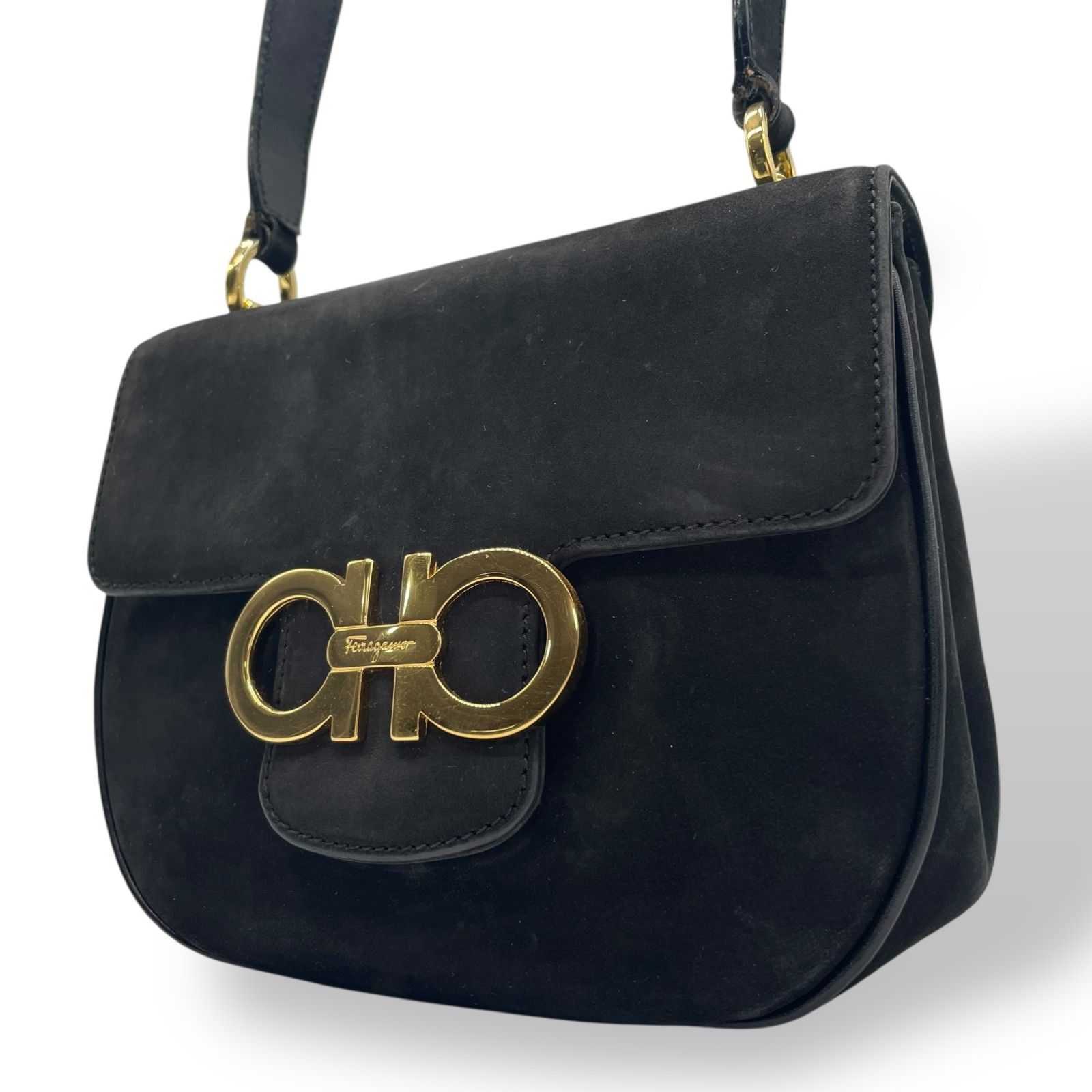 美品 Salvatore Ferragamo フェラガモ ガンチーニ ショルダー 美品 Salvatore Ferragamo フェラガモ ガンチーニ ショルダー