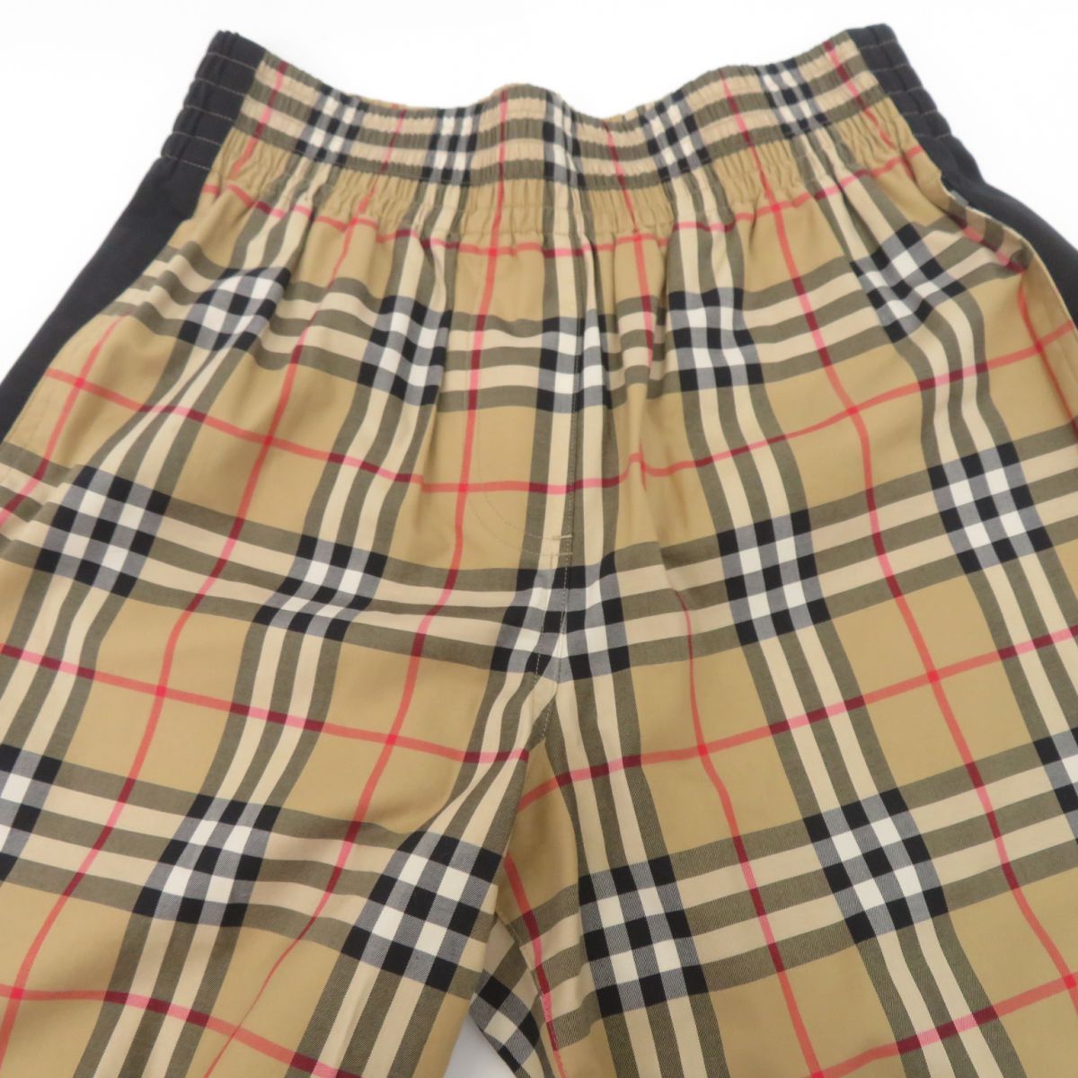 Burberry パンツ　チェック　リカルドティッシ　8040597 Burberry パンツ チェック リカルドティッシ 8040597 BURBERRY