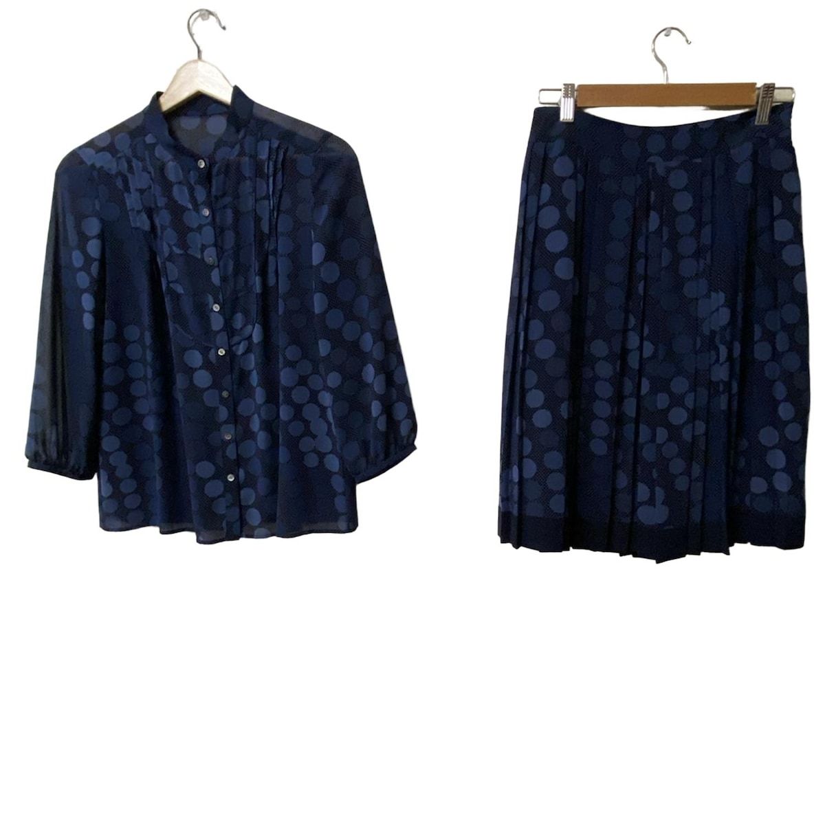 PaulStuart ポールスチュアート スカートセットアップ レディース - ネイビー×白 ドット柄 プリーツ