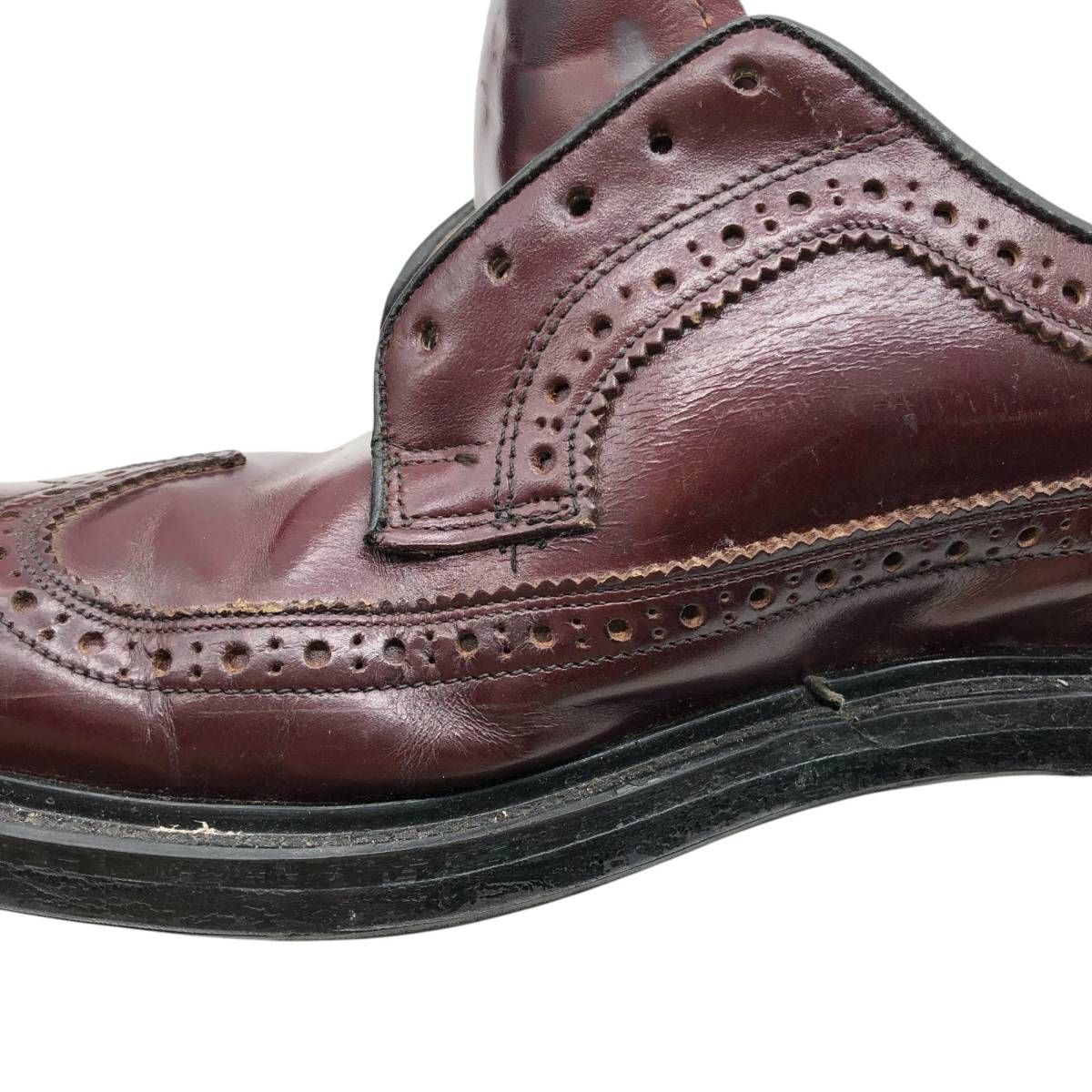 ウイングチップシューズ