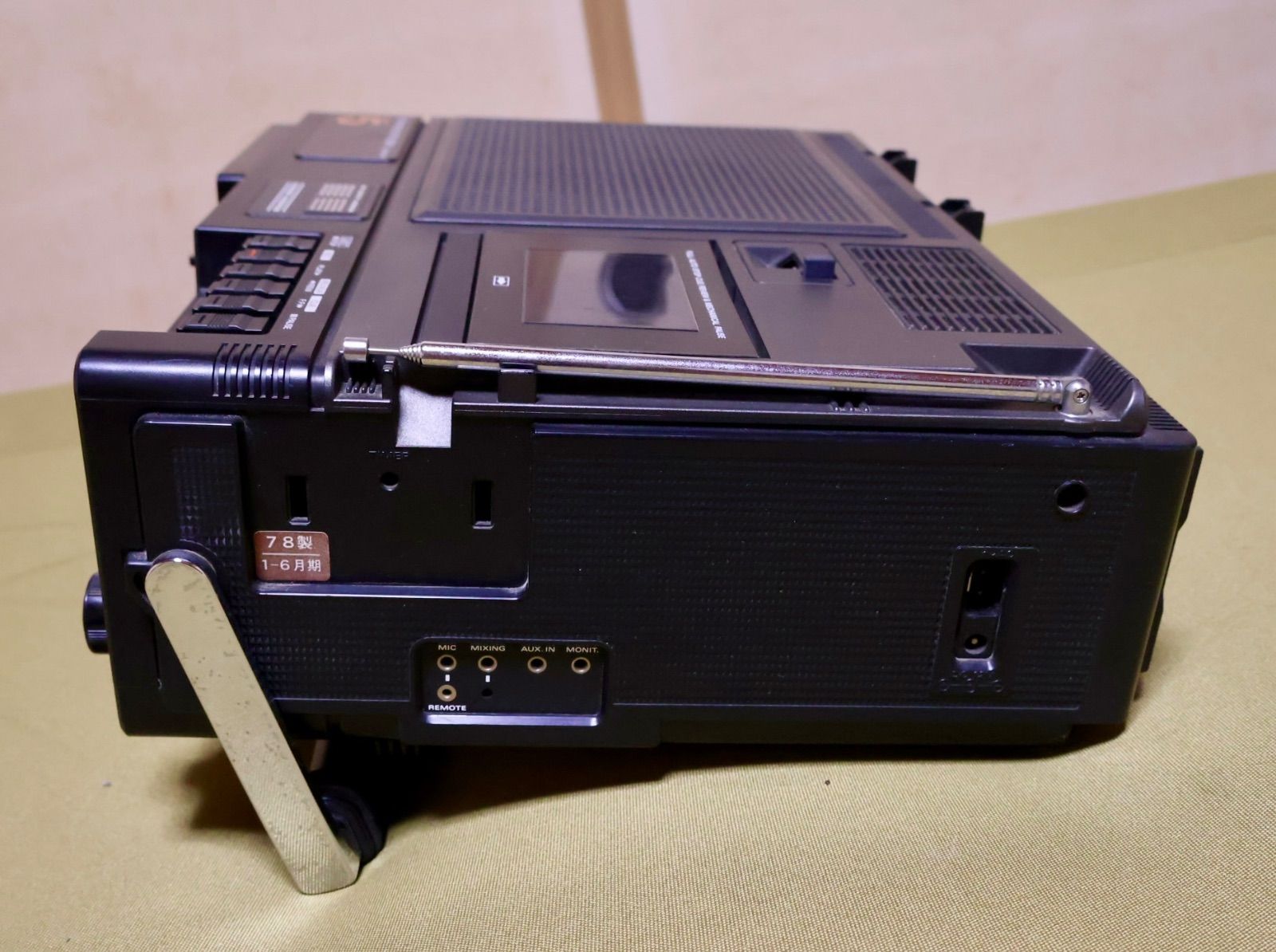 日立K-59TV ラジオカセット 日立 HITACHI テレビ付きラジカセ K-59 通電OK 砂嵐表示可 カセット