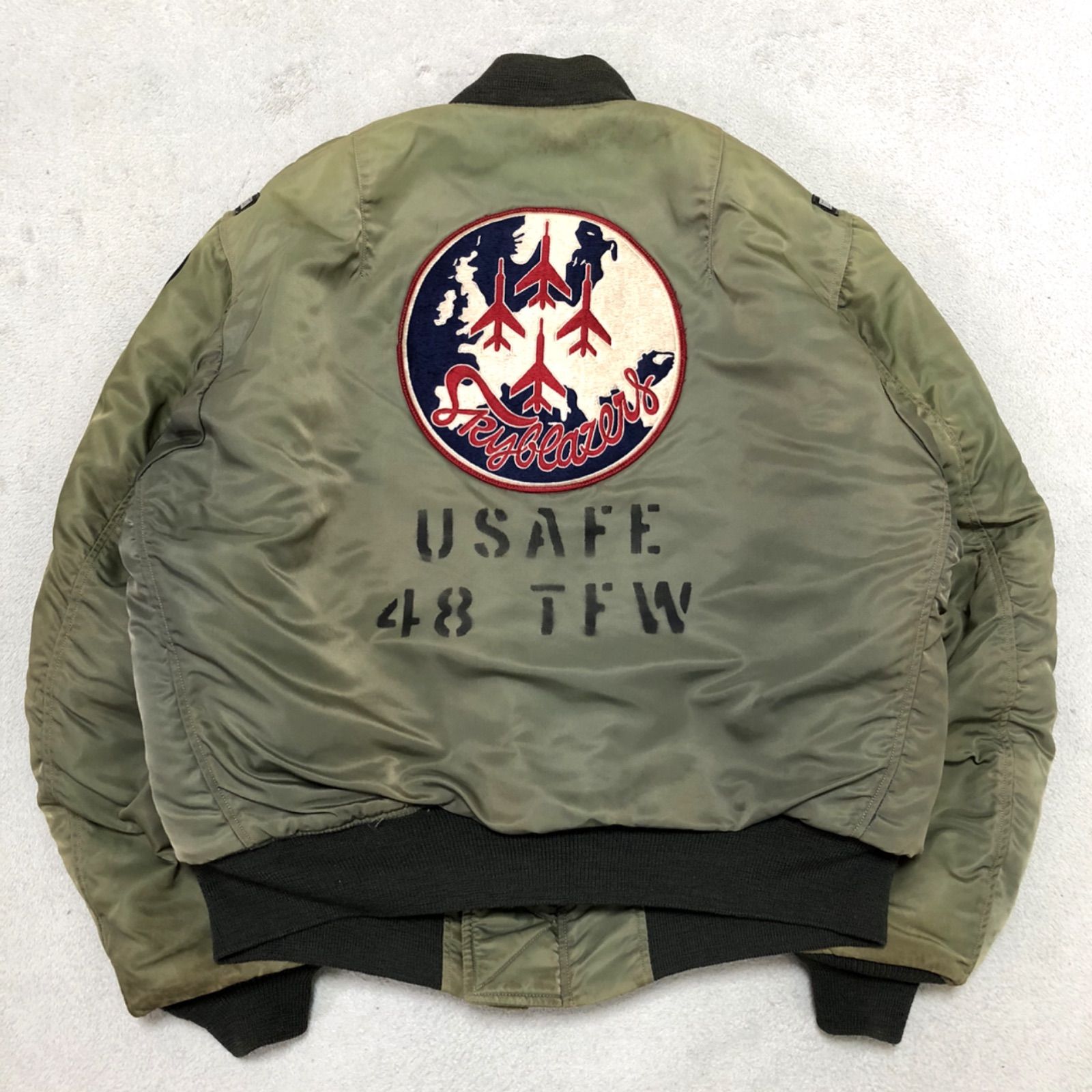 BUZZ RICKSON'S MA-1 フライトジャケット M品番 実名復刻 LION