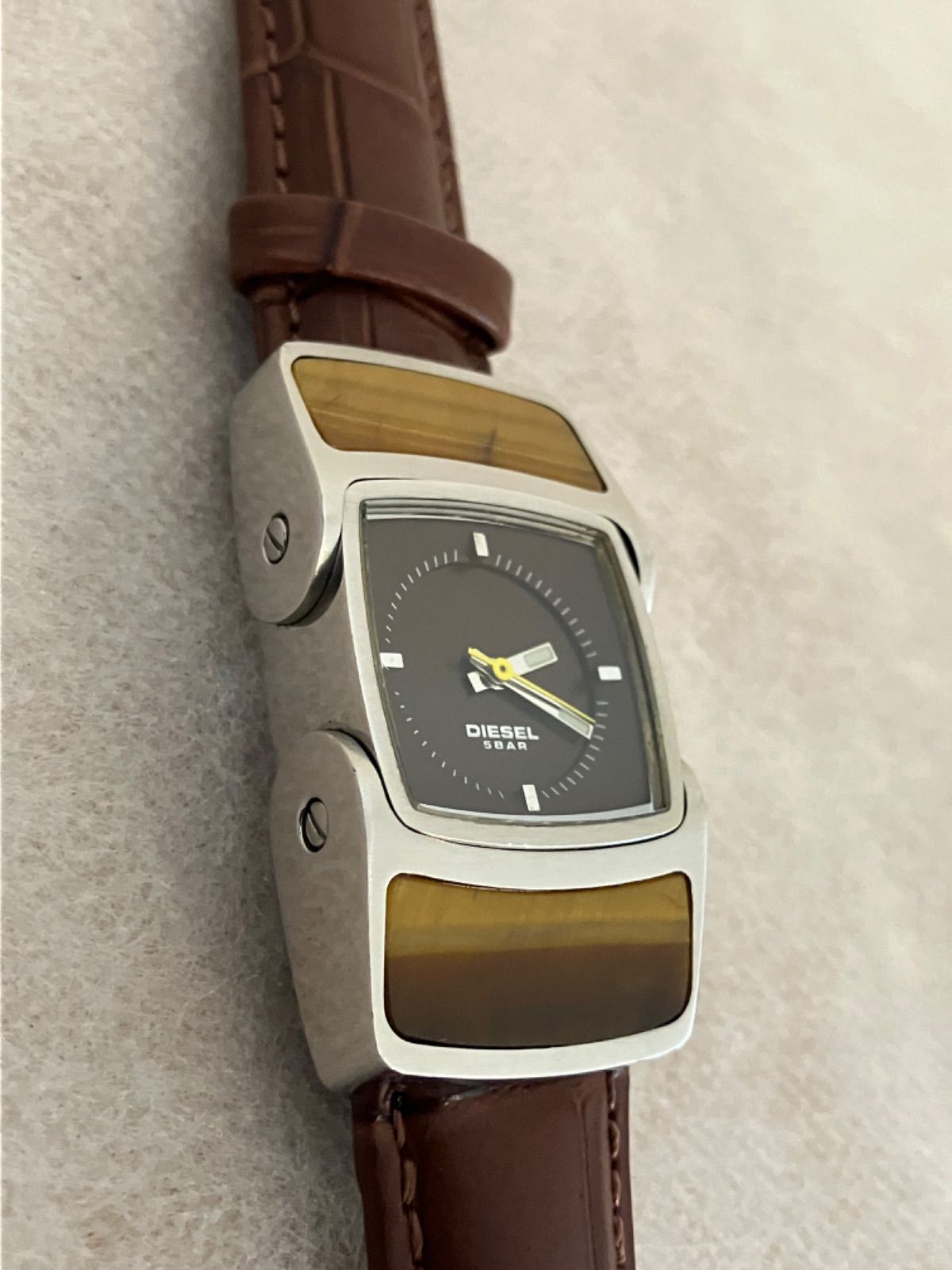 値下げ 稼働★ディーゼル DZ-5039 ブラウン文字盤 QZ メンズ腕時計 ※革ベルト新品交換済