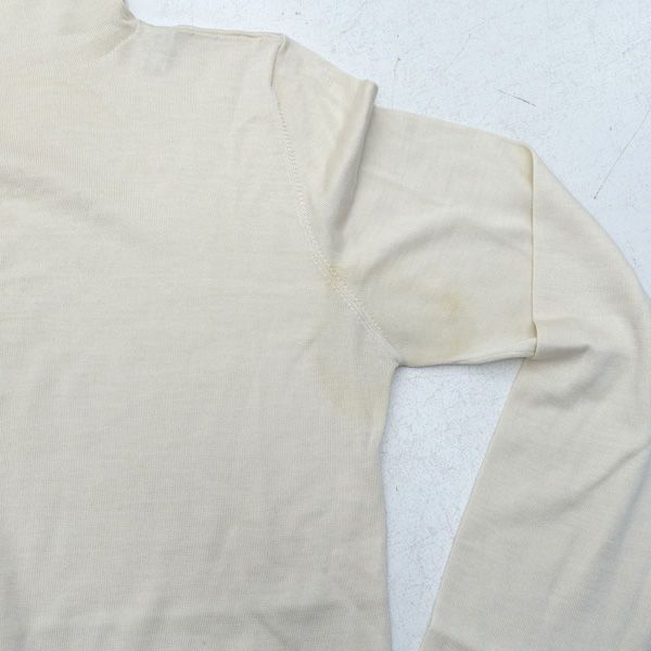 美品✨ブルネロクチネリ ニット ハイゲージ 変形 カシミヤ混 シルク混 ベージュ 美品✨ブルネロクチネリ ニット ハイゲージ 変形 カシミヤ混