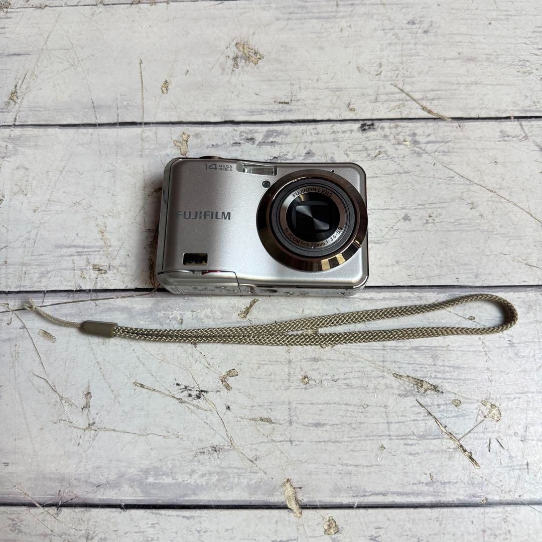 FUJIFILM デジカメ FinePix AX250 乾電池式シルバー