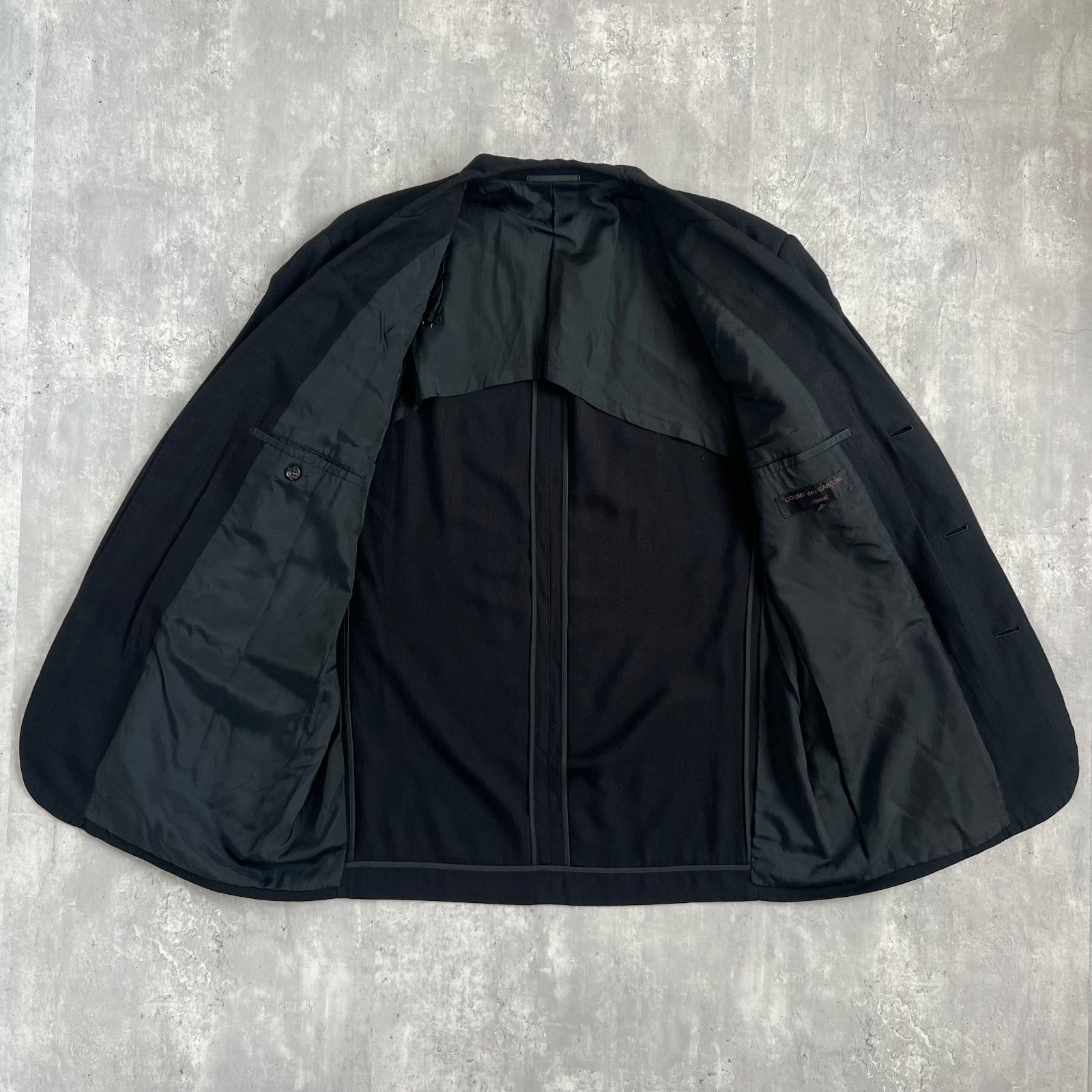 テーラードジャケット