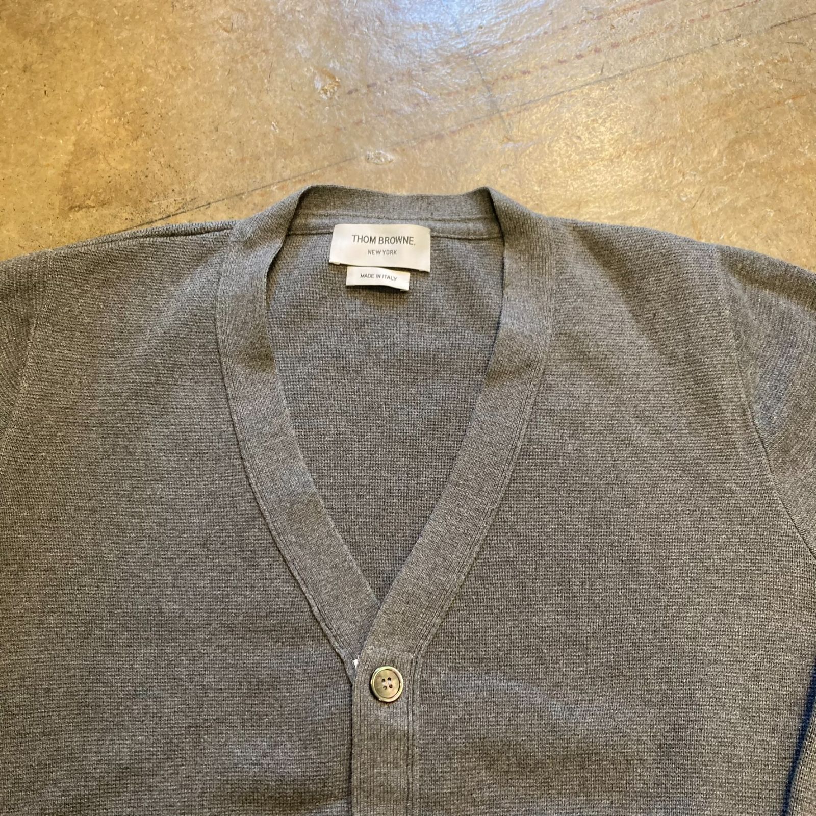 【新品未使用】THOM BROWNE 4BAR コットンカーディガン サイズ3 THOM BROWNE - 【新品未使用】THOM BROWNE 4BAR コットン