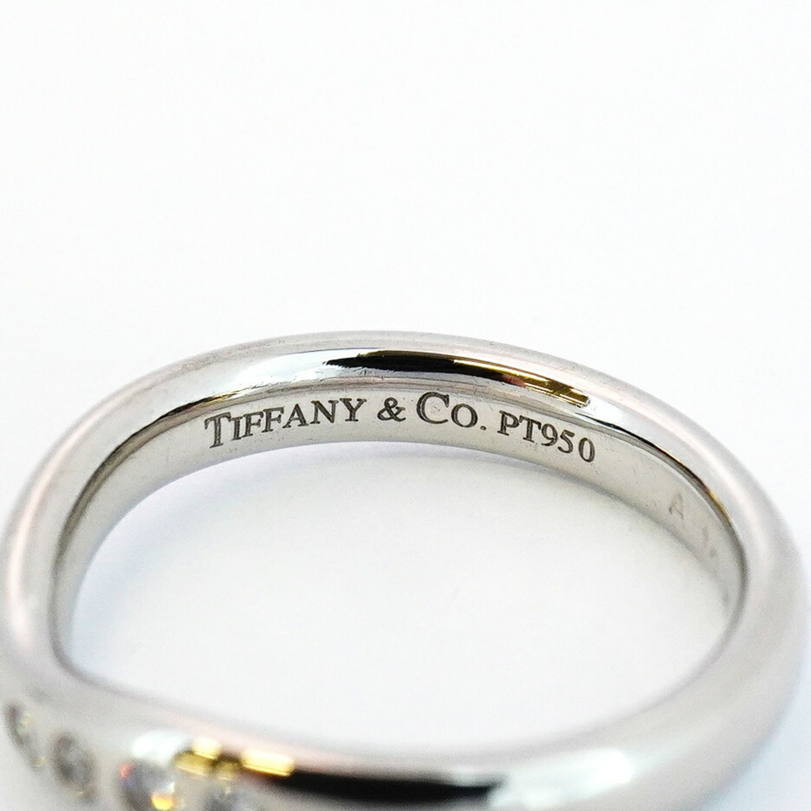 ティファニー カーブド バンド リング プラチナ pt950 13号 楽天市場】Tiffany&Co. ティファニー バンドリング ダイヤモンド