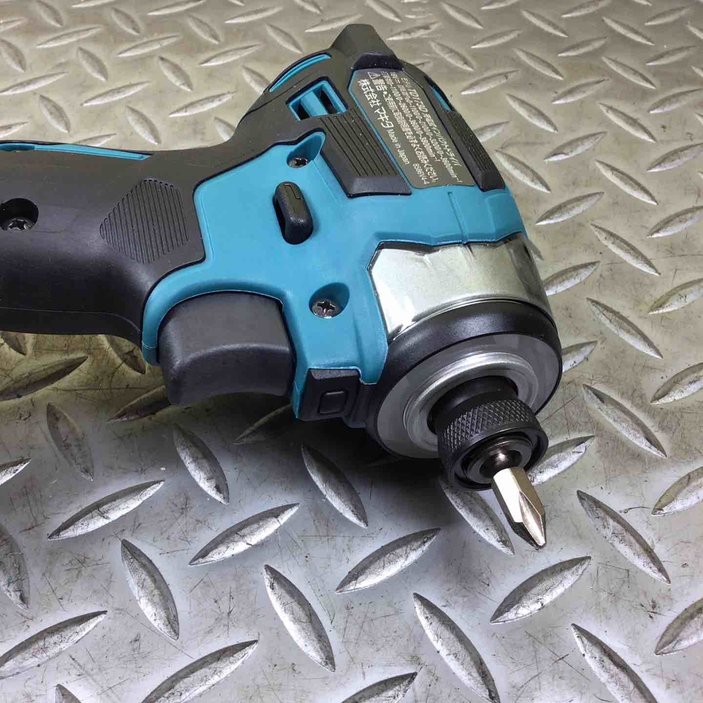 makita コードレスインパクトドライバー