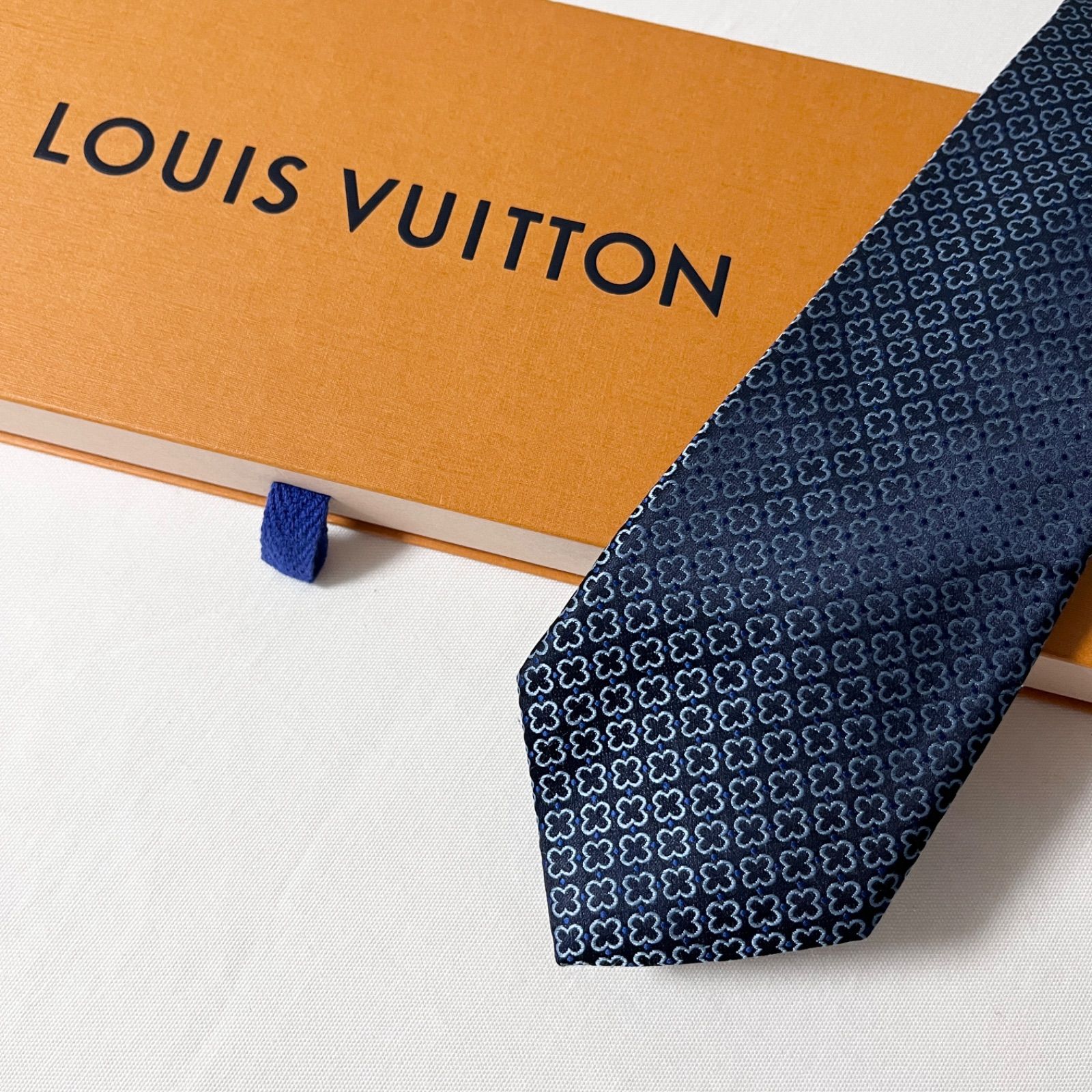 美品 LOUIS VUITTON ルイヴィトン ネクタイ シルク100% ブルー系
