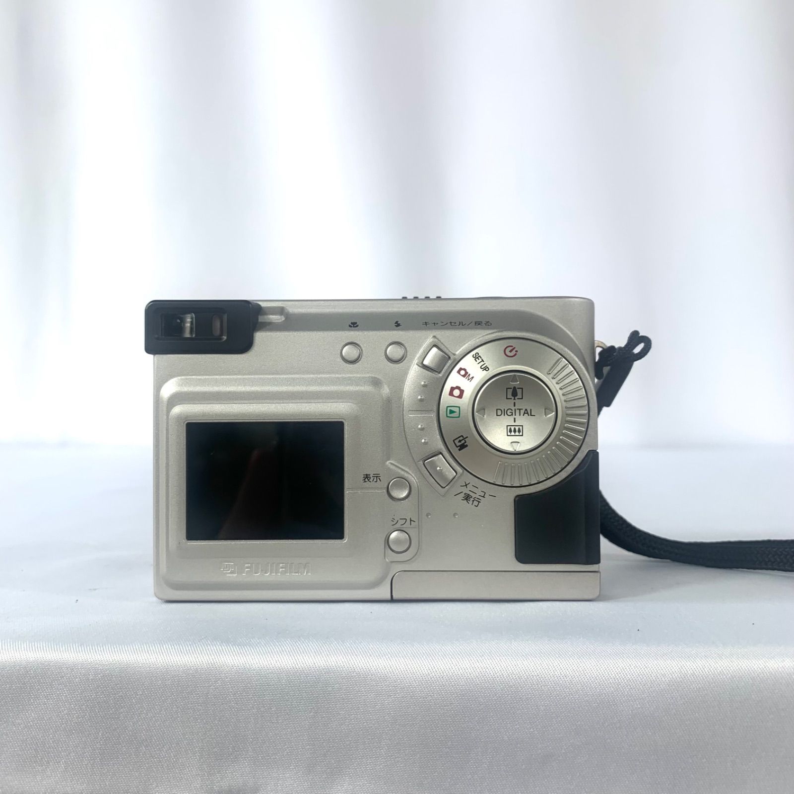 ☆動作OK FUJIFILM FinePix 1500 単三電池式 Yahoo!オークション - FUJIFILM Finepix1500 単三乾電池駆動