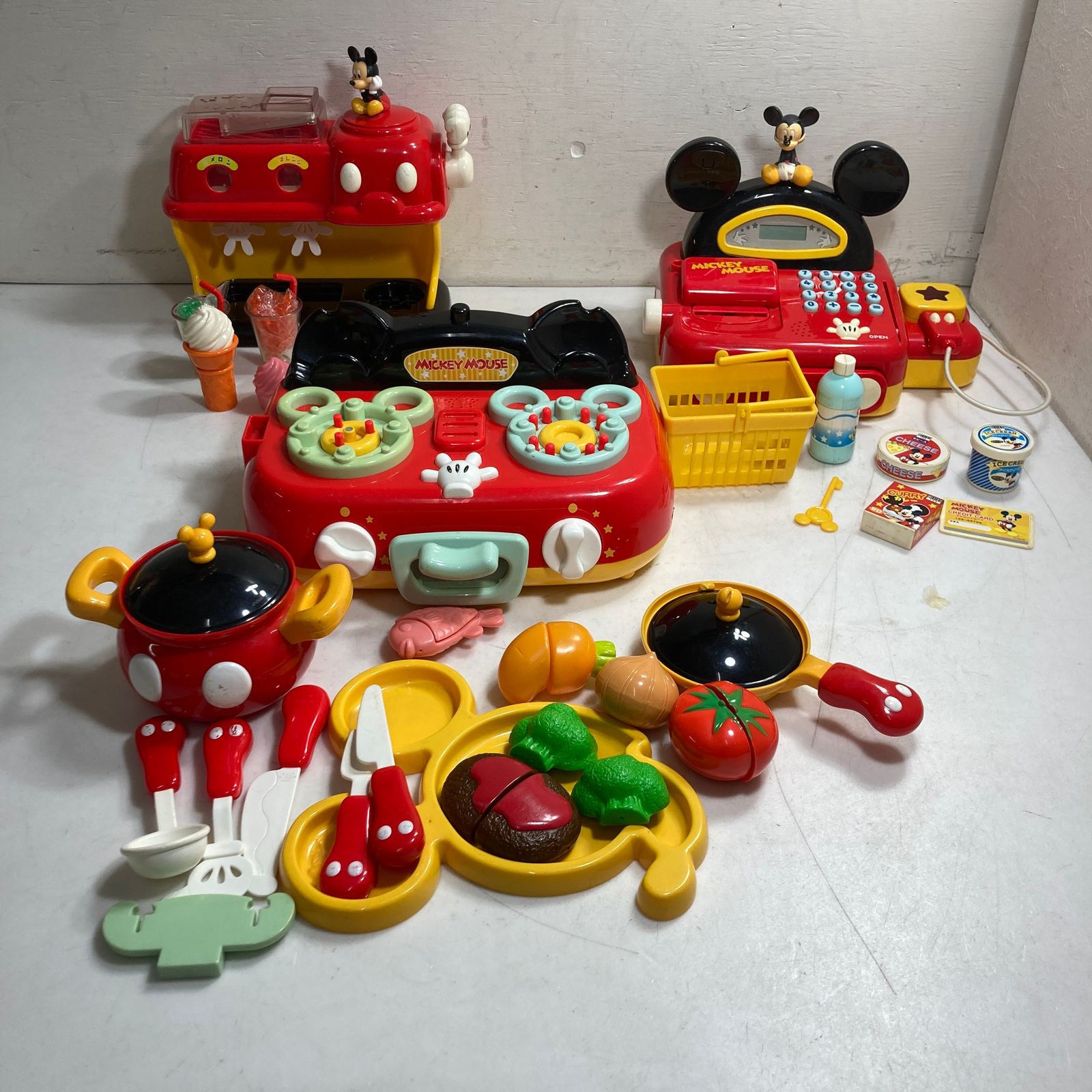 ☆ TAKARA TOMY タカラトミー おもちゃ 3点 まとめ商品 ジュース屋さん 