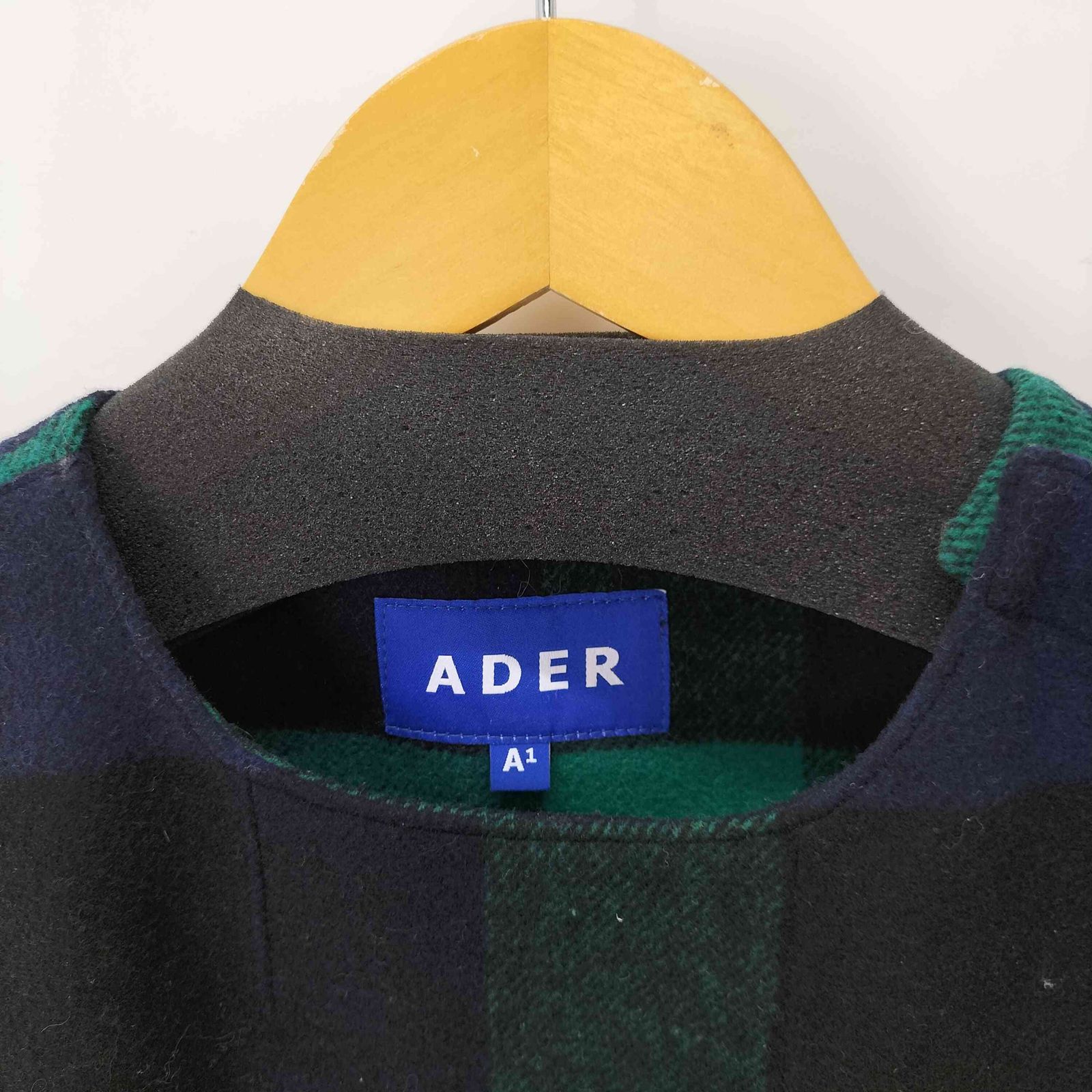アーダーエラー ADERERROR
