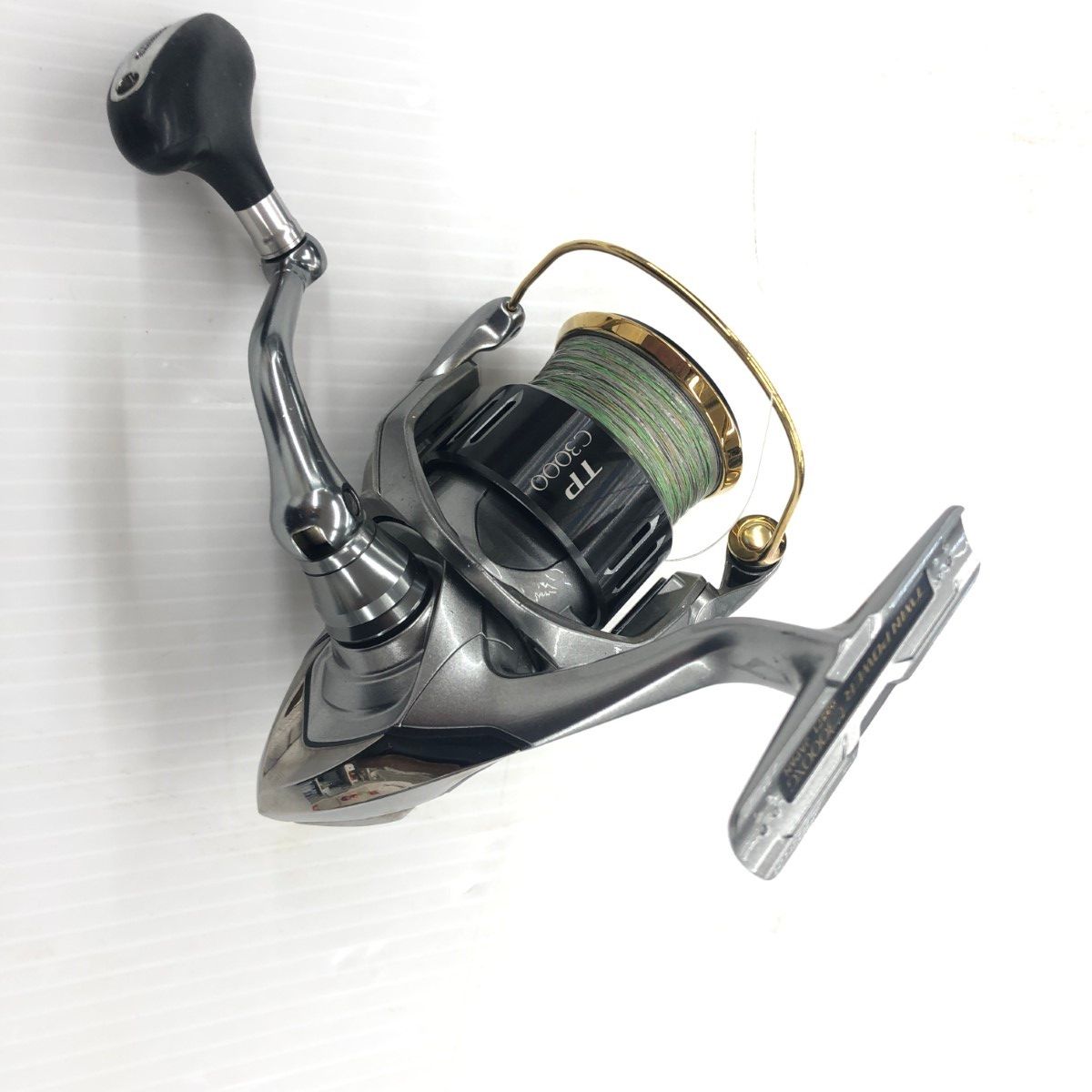 SHIMANO - σσ【中古】SHIMANO シマノ スピニングリール 20ツインパワー 3000MHG キズ有 程度B 04143 やや傷や汚れあり SHIMANO シマノ 20ツインパワー 3000MHG ハンドル付き