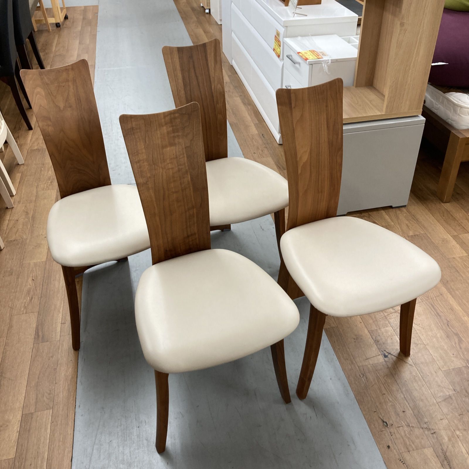 名古屋市近郊送料設置無料⭐S173 ⭐ イバタインテリア ダイニング5点