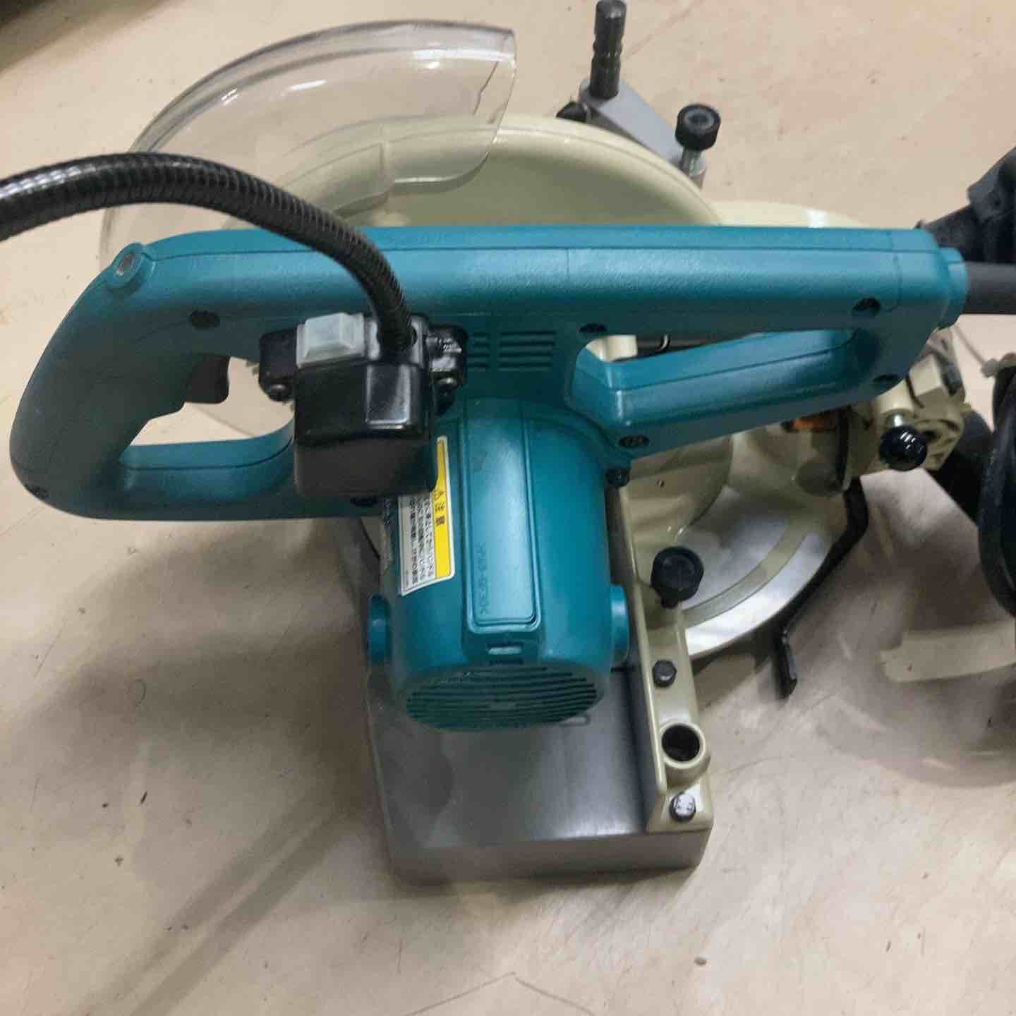 2025年最新作が続々入荷中！ マキタ makita 卓上マルノコ 216mm LS0840F 町田店 絶対お買い得！