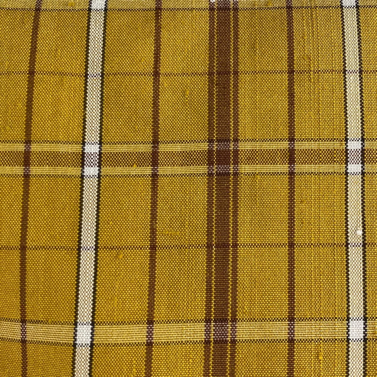 平和屋着物○本場大島紬 純泥染 カタス7マルキ 流水草花文 島津織物