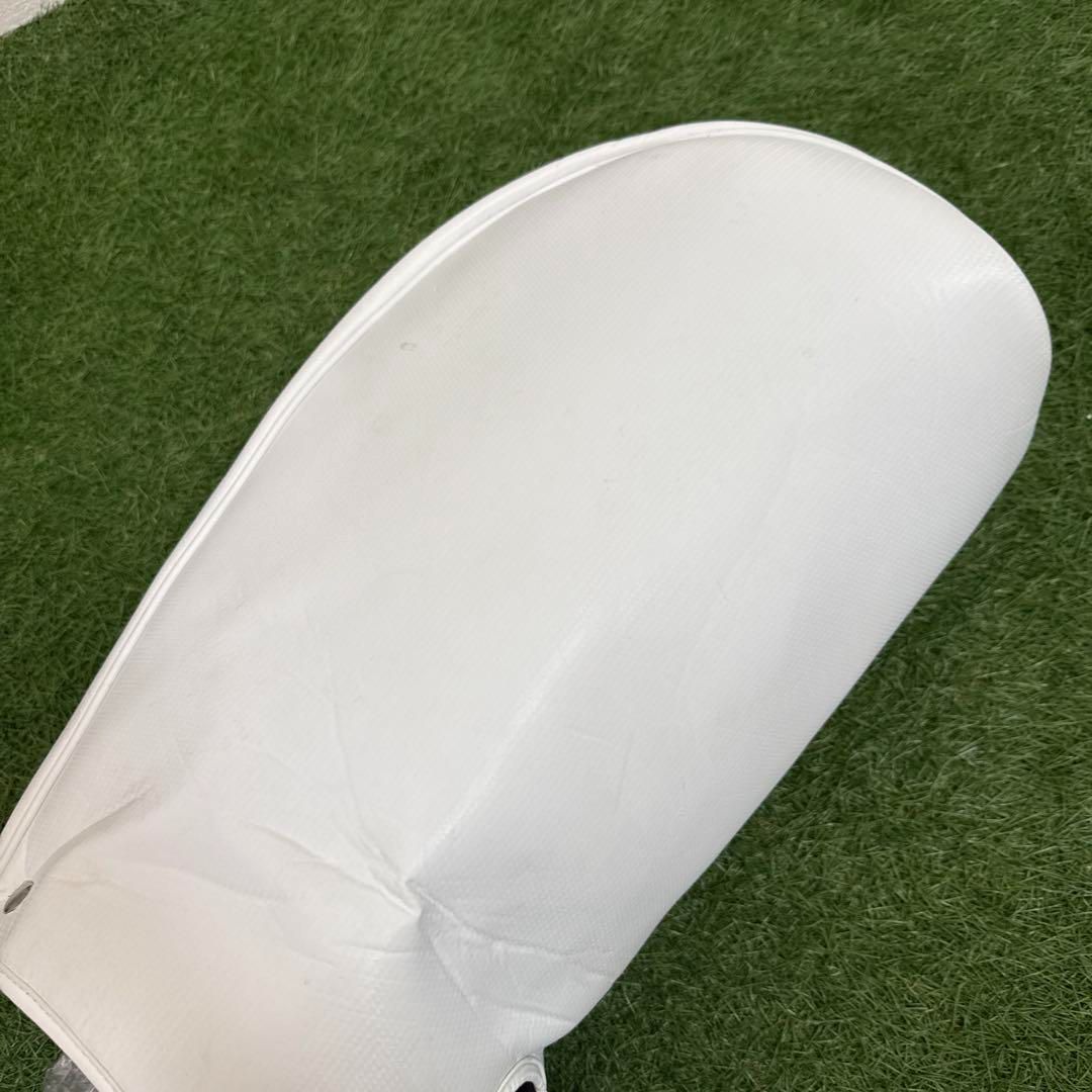 ホワイトゴルフバッグ