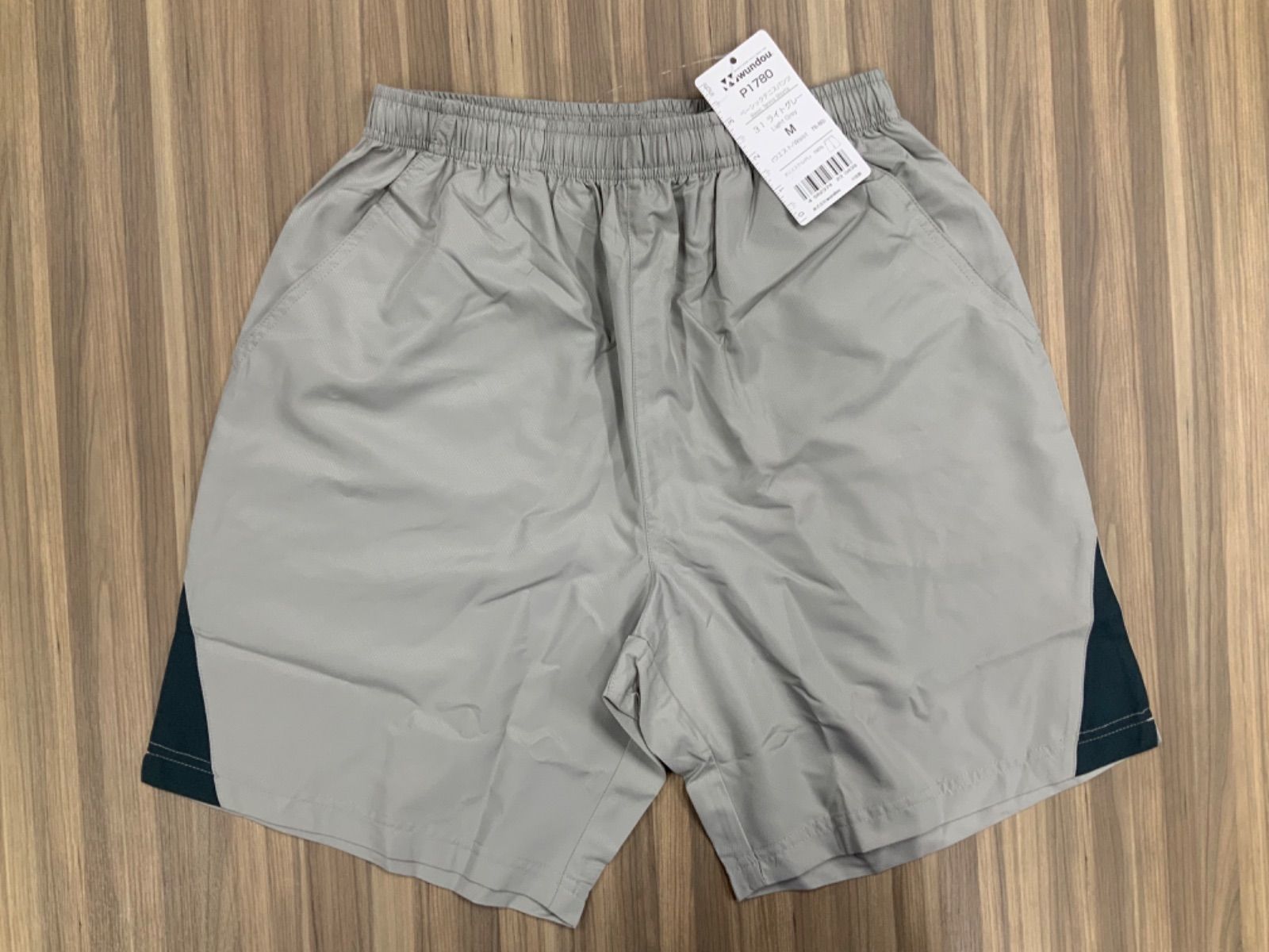 値下げ致しました❗️ 新品 ウインド ゲームパンツ Mサイズ