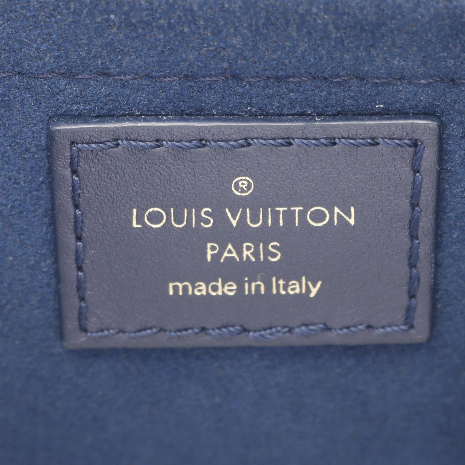 VUITTON