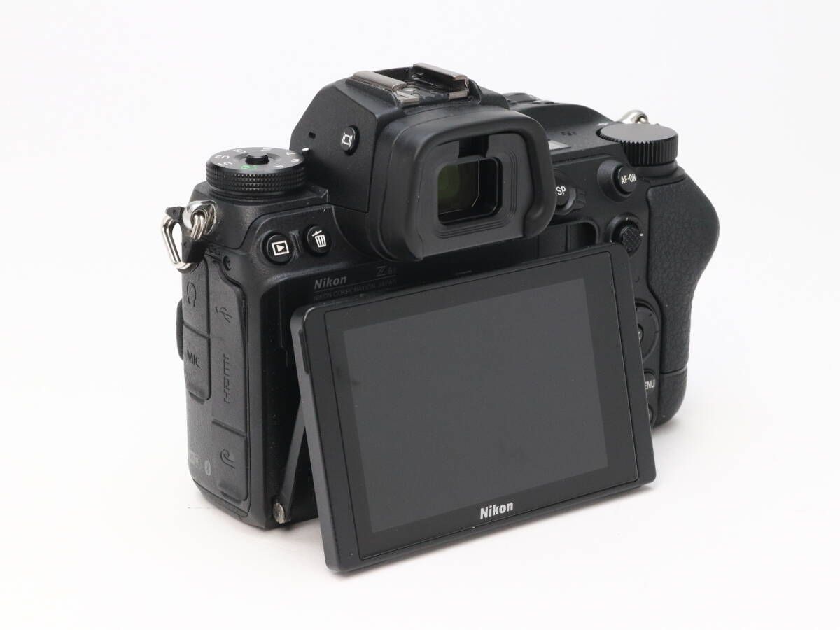 【動作確認済美品】Nikon F80S & MB-16 初期不良保証付き New Model Impression! ニコン Z f （※ベータ機） けっこう辛辣