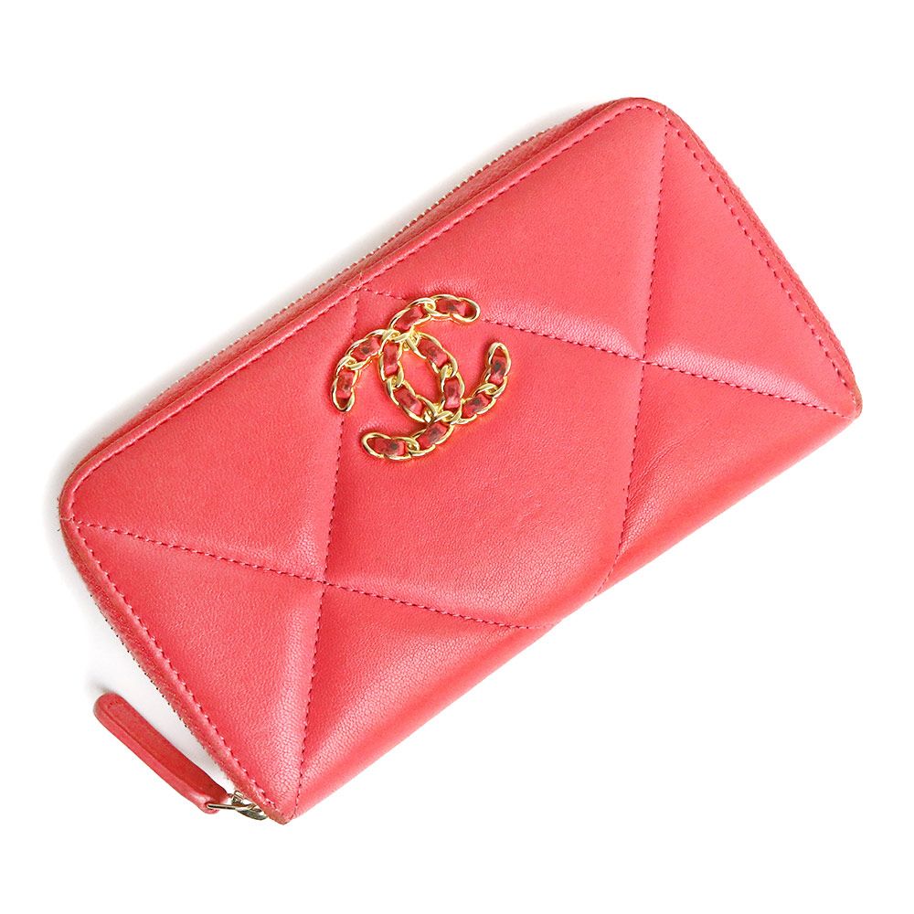 CHANEL（財布 ・ レッド/赤色系）のフリマアイテム一覧 【鑑定済