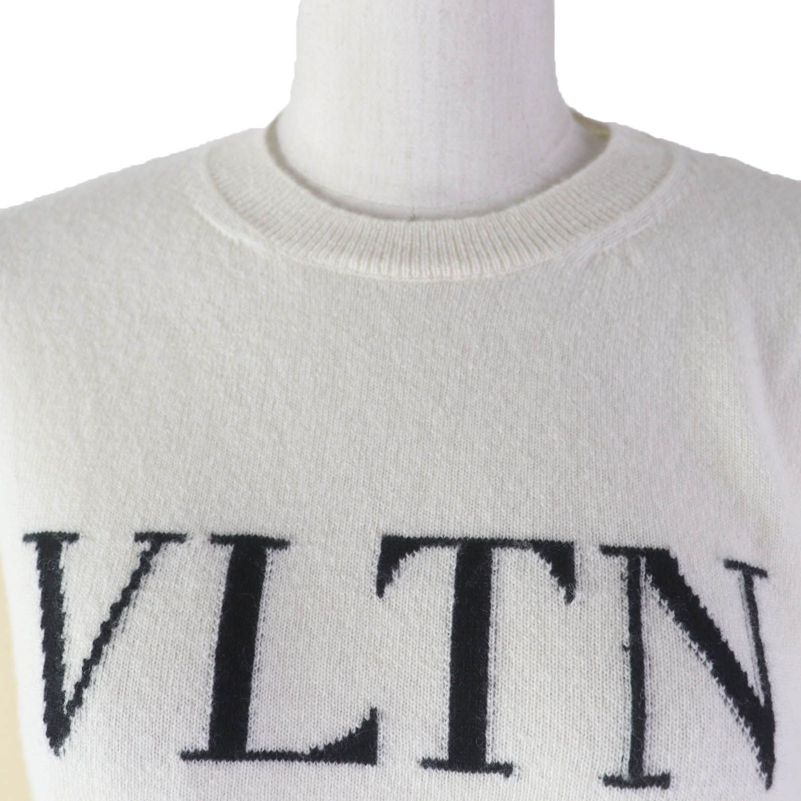 美品☆VALENTINO ヴァレンティノ TB3KC10546T ウール カシミヤ混 VLTNロゴ 長袖 ニット アイボリー M イタリア製 正規品 レディース