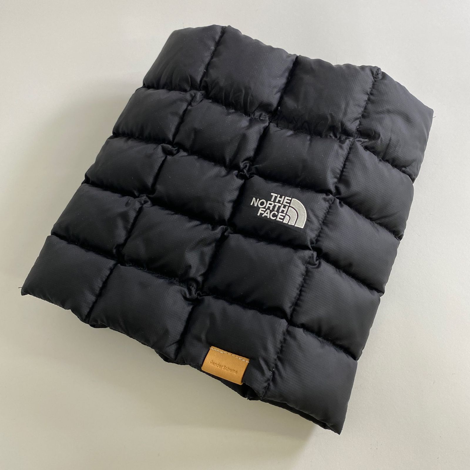 a18 THE NORTH FACE ザノースフェイス Hender Scheme エンダースキーマ 22AW ネックワッチ ワッチキャップ  ネックウォーマー ダウンマフラー NN72111H ブラック