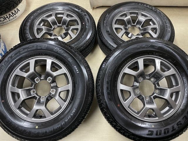 ジムニー jb74純正ホイール タイヤ付き バリ山 195/80R15 優れ