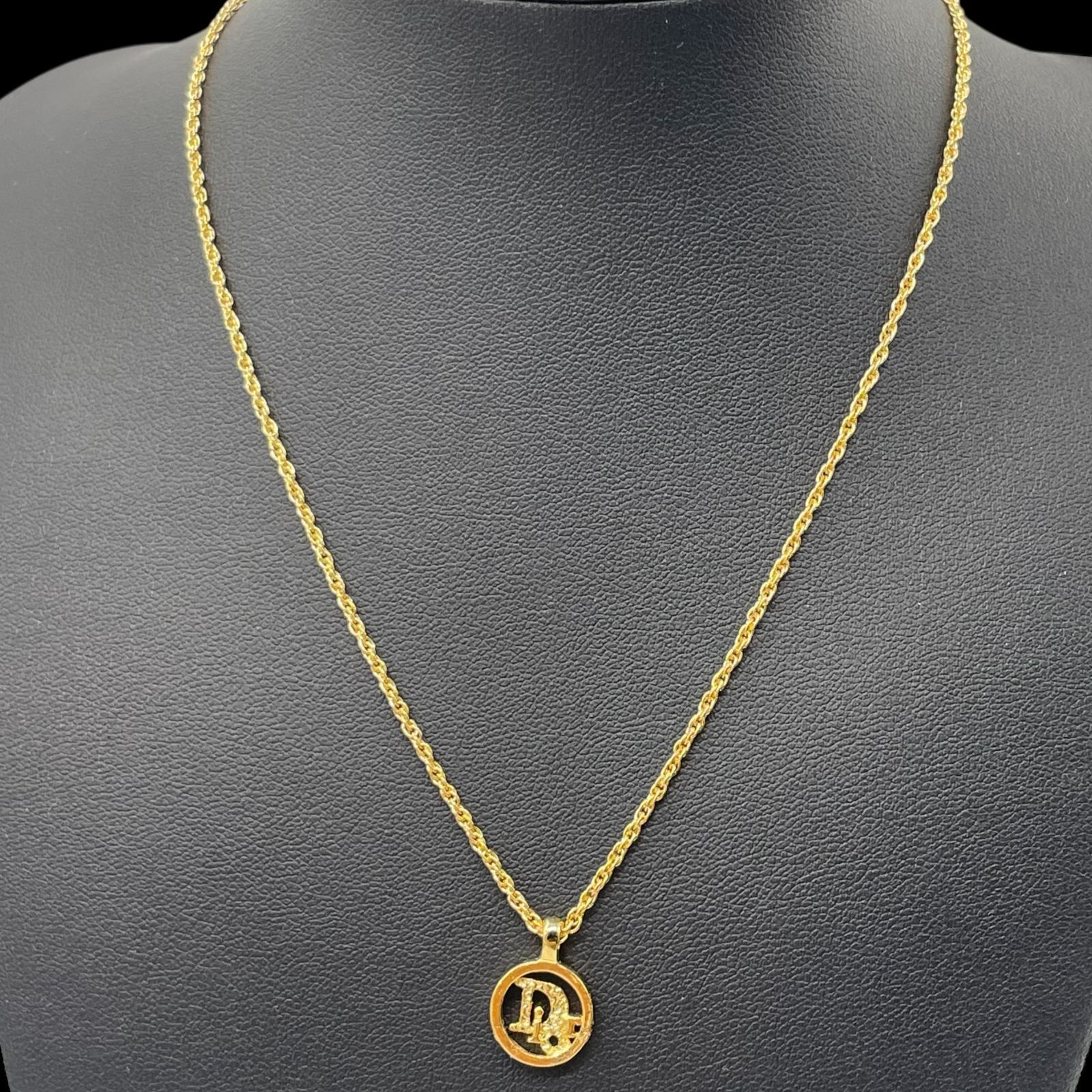 ゴールド ジュエリー